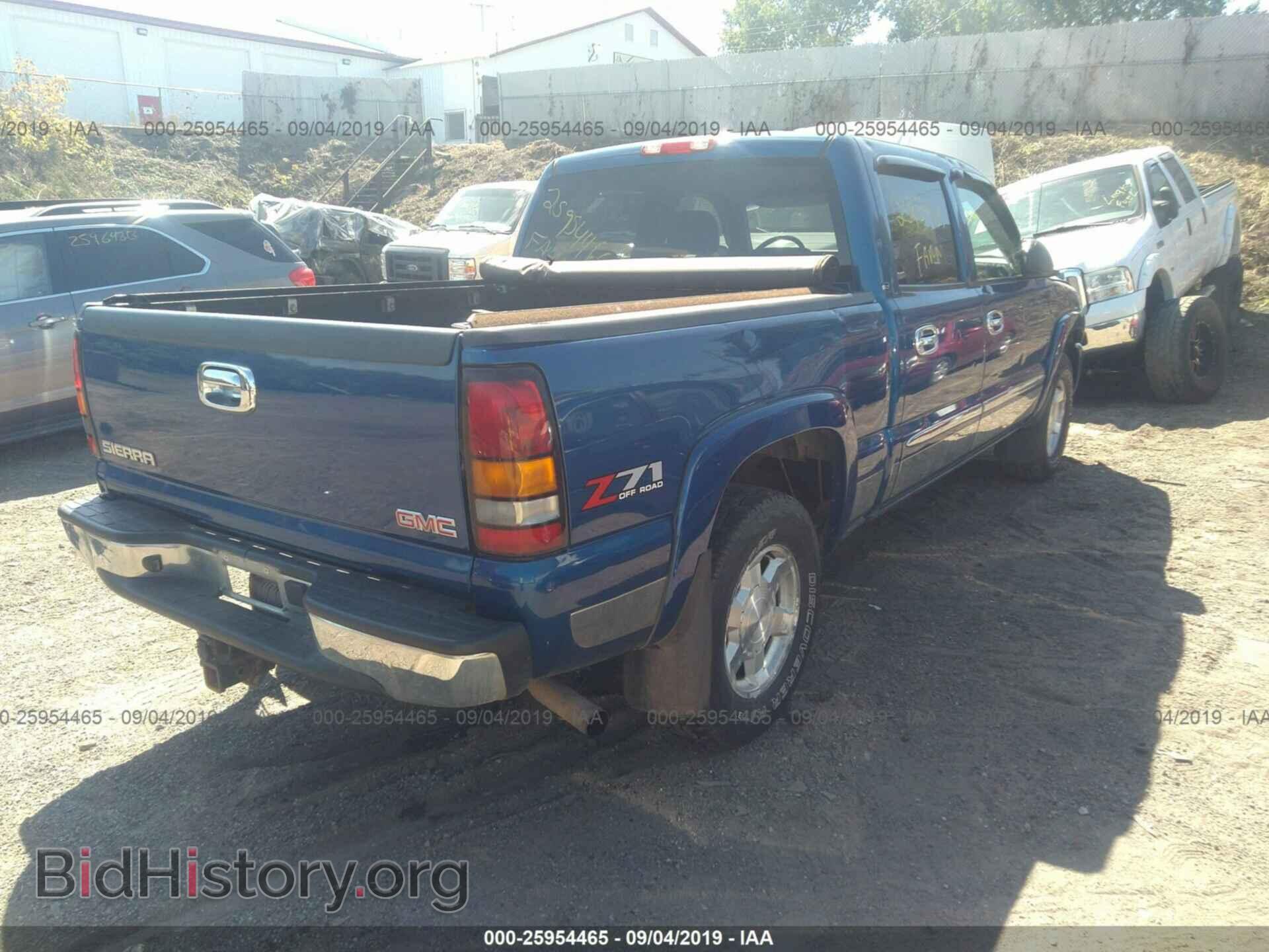 2004 GMC NEW SIERRA - VIN: 2GTEK13T441418955 - Фото 4