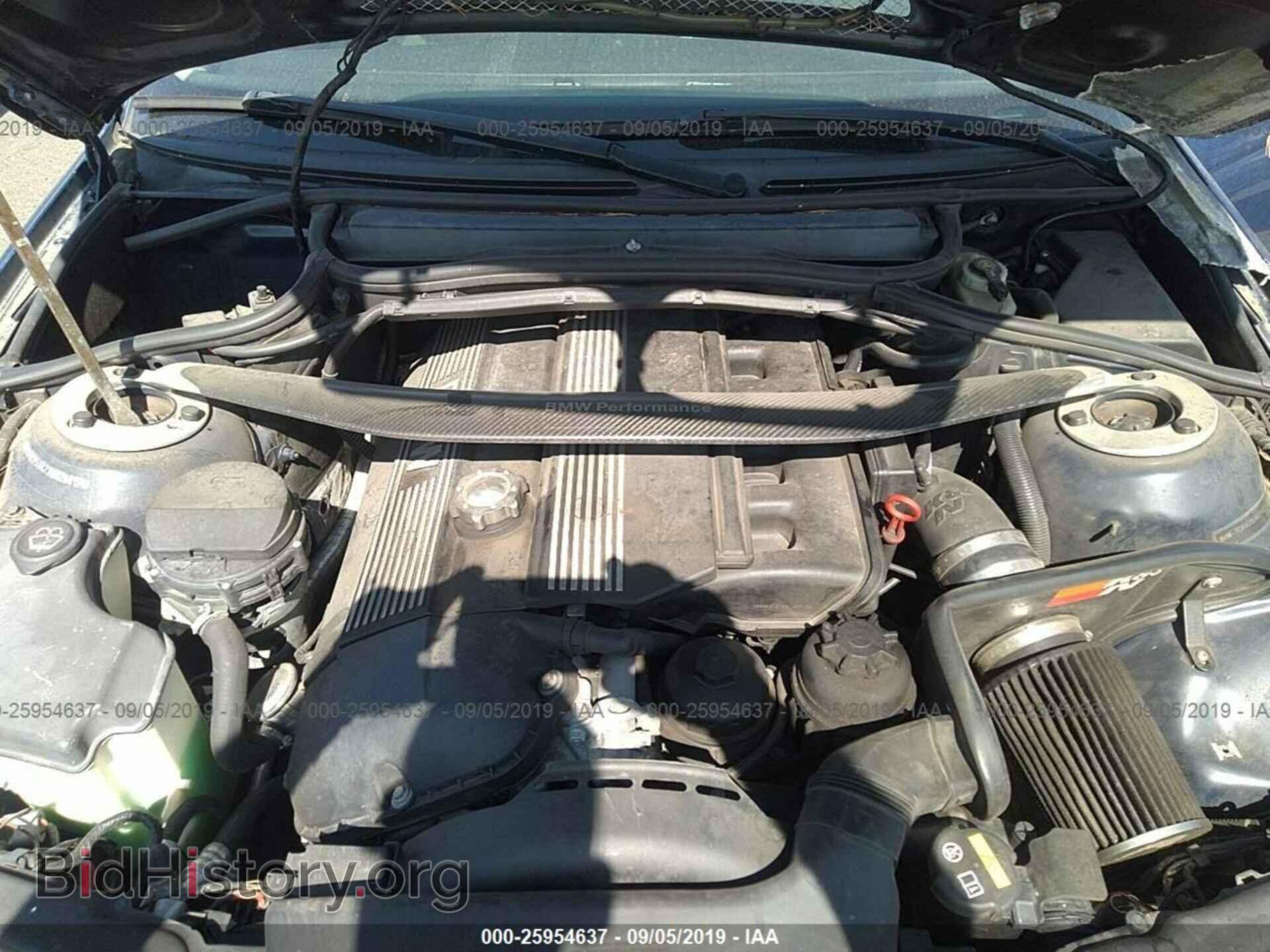 2003 BMW 330 - VIN: WBAEV53473KM25417 - Фото 10