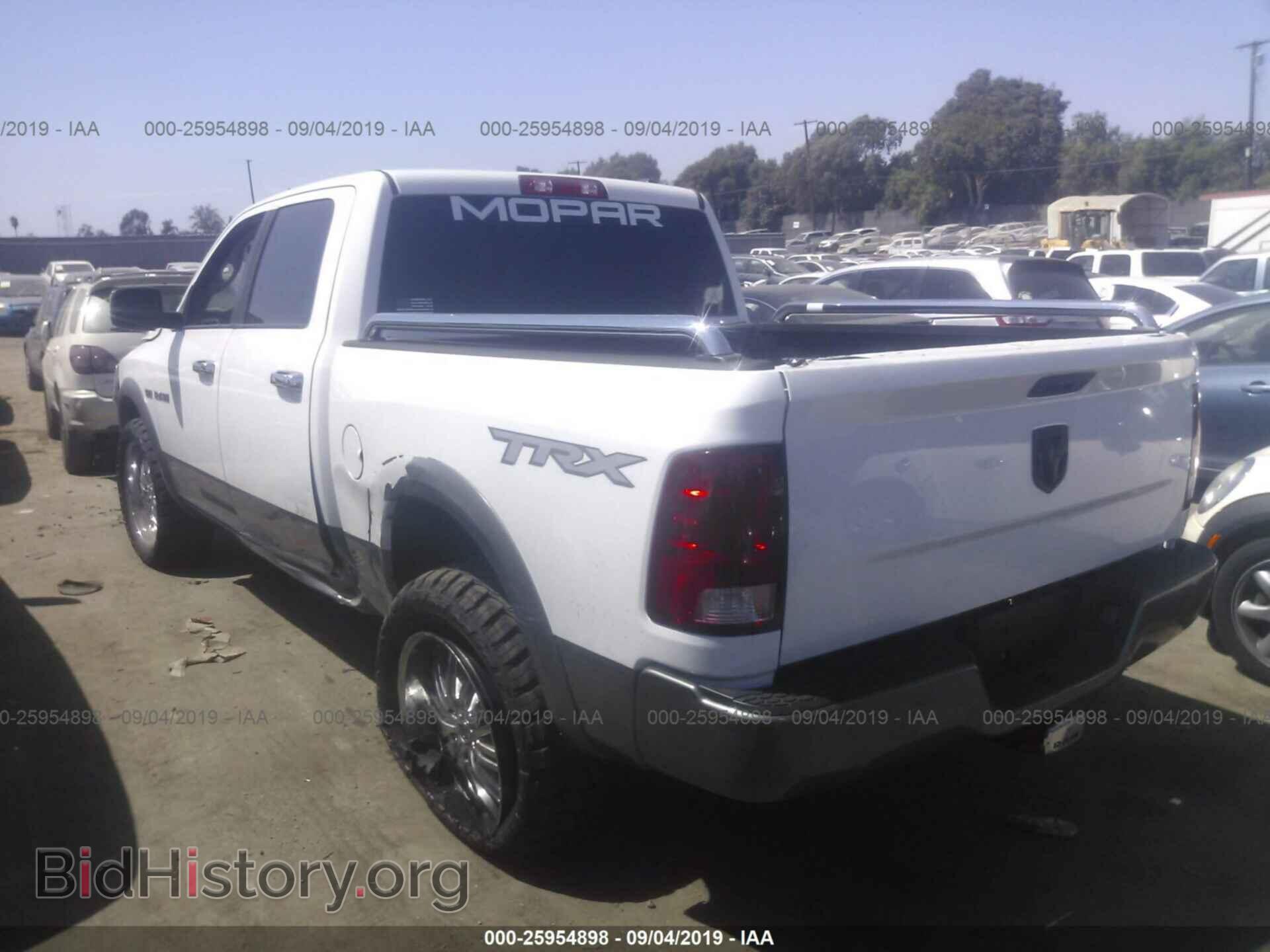 2010 DODGE RAM 1500 - VIN: 1D7RB1CT4AS246963 - Фото 3