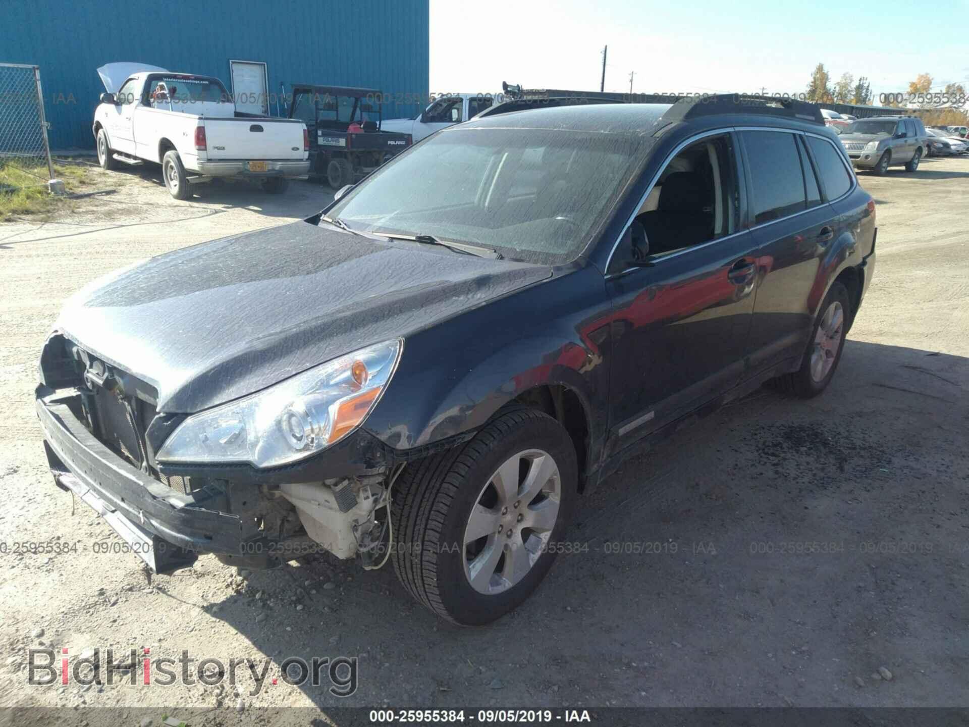 2012 SUBARU OUTBACK - VIN: 4S4BRBCC4C3233779 - Photo 2
