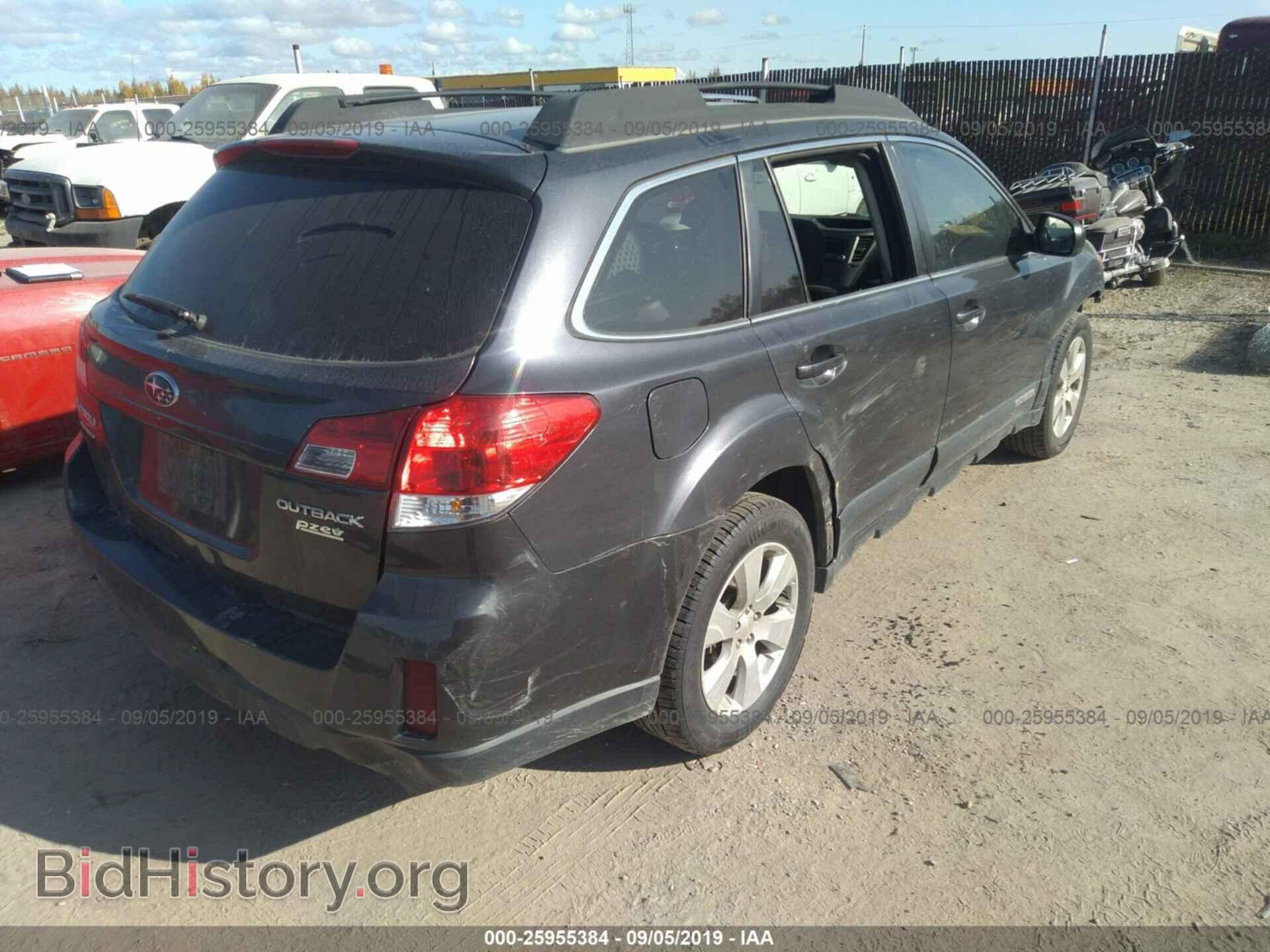 2012 SUBARU OUTBACK - VIN: 4S4BRBCC4C3233779 - Photo 4