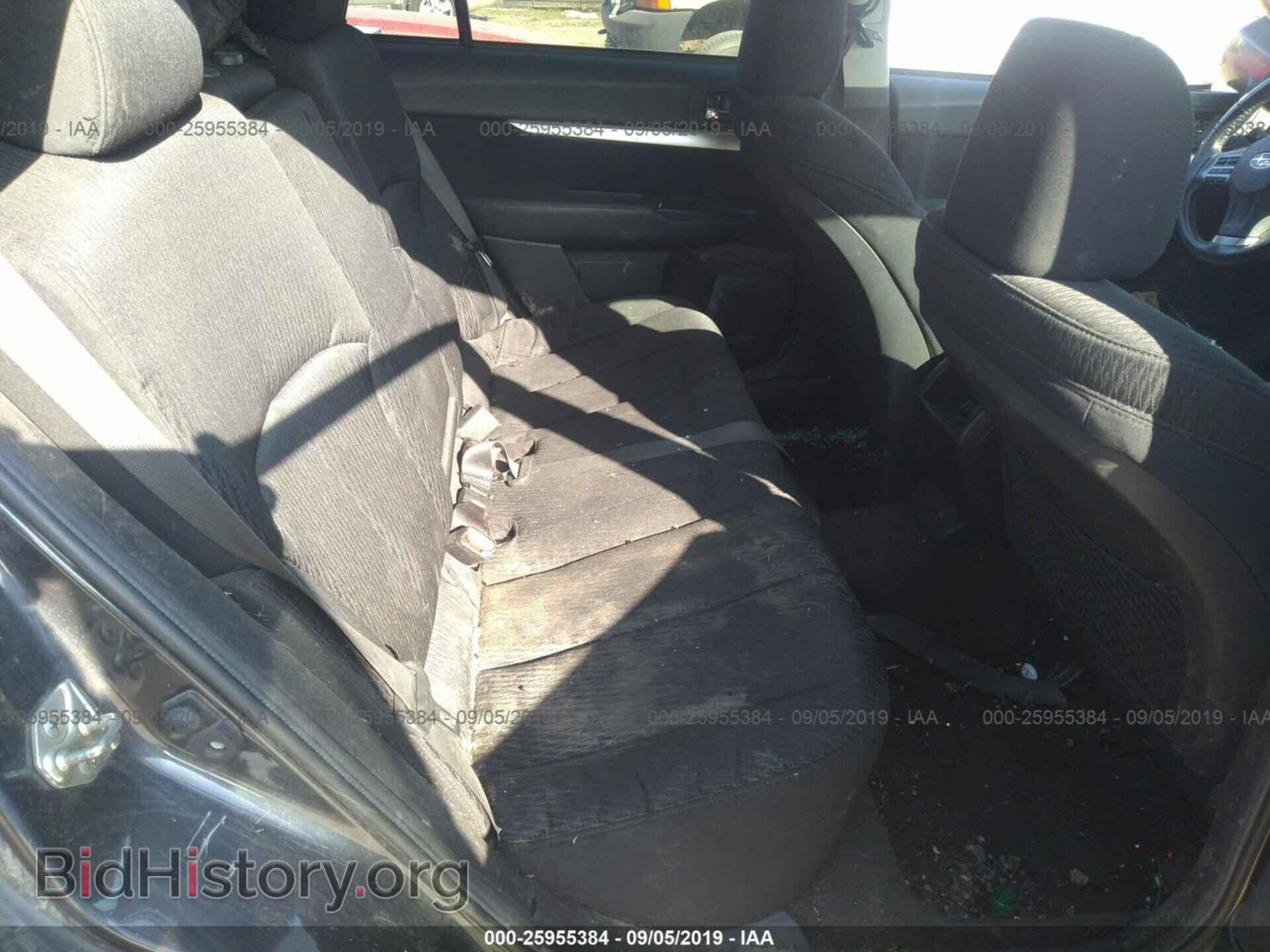2012 SUBARU OUTBACK - VIN: 4S4BRBCC4C3233779 - Photo 8