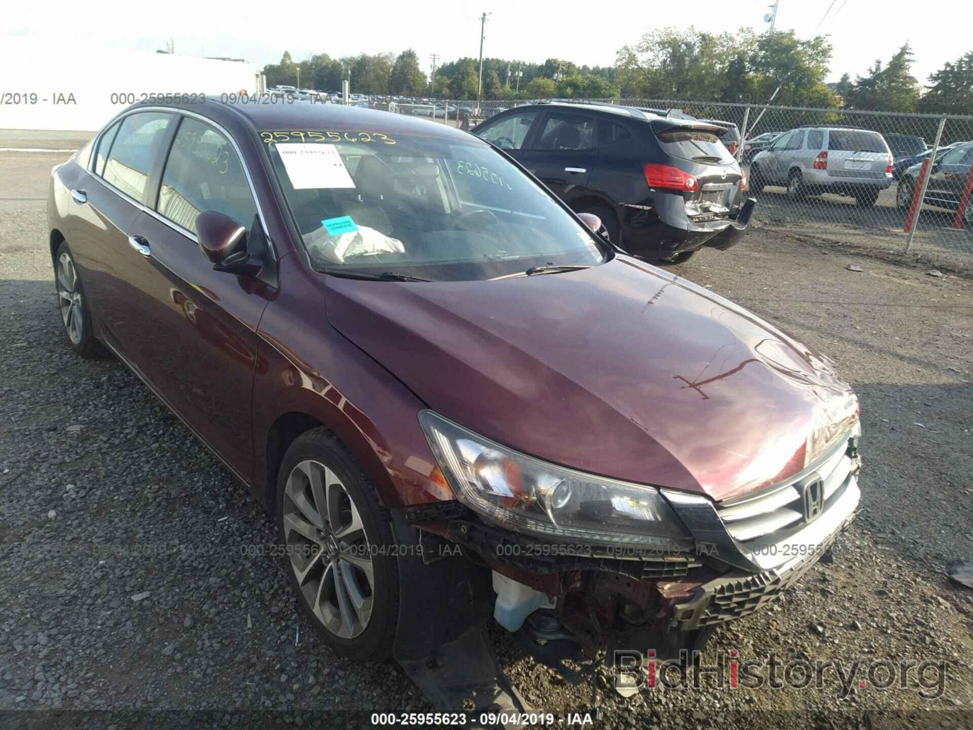 Photo 1HGCR2F52DA194825 - HONDA ACCORD 2013