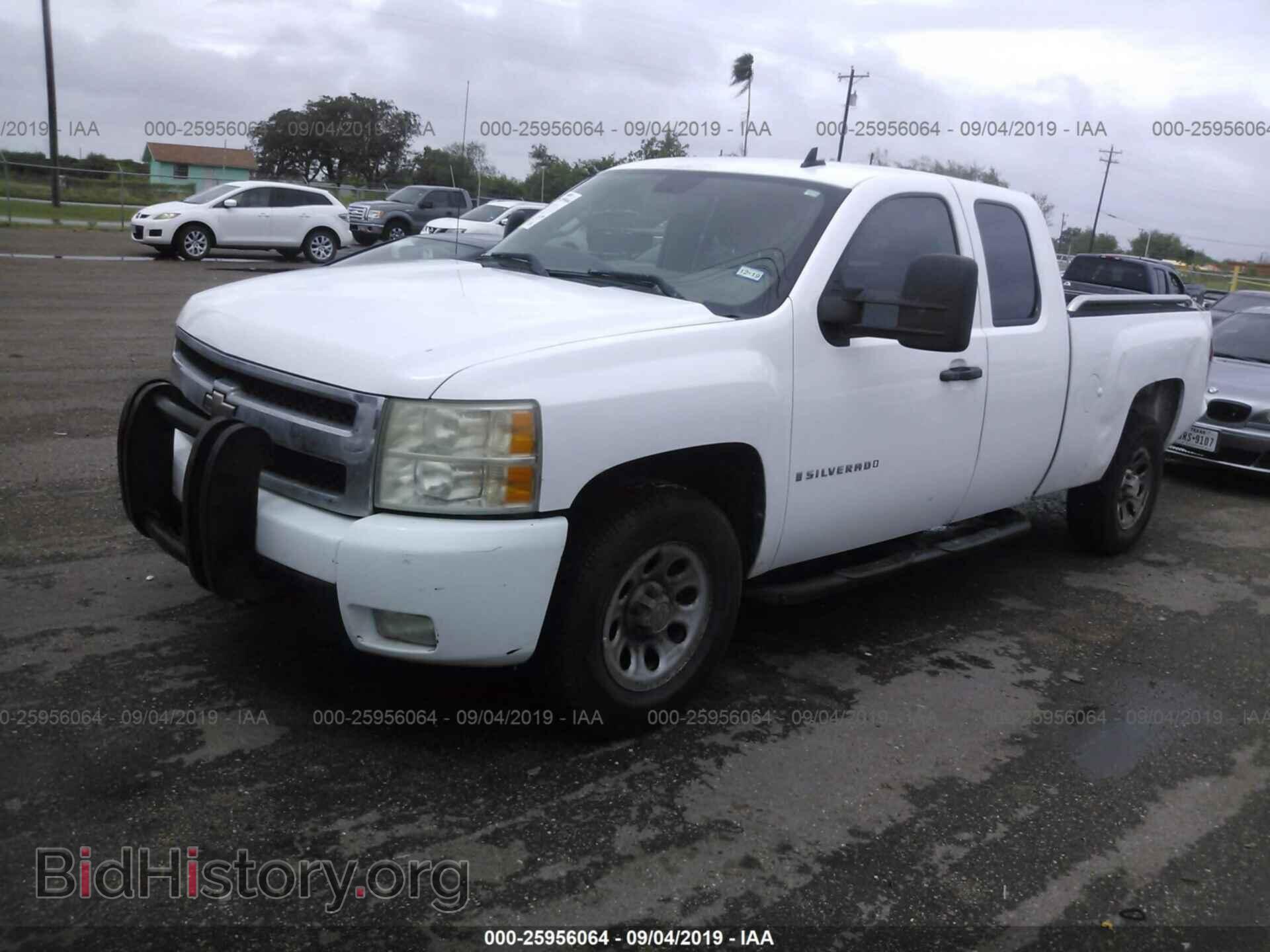 2008 CHEVROLET SILVERADO - VIN: 1GCEC19X78Z232007 - Фото 2
