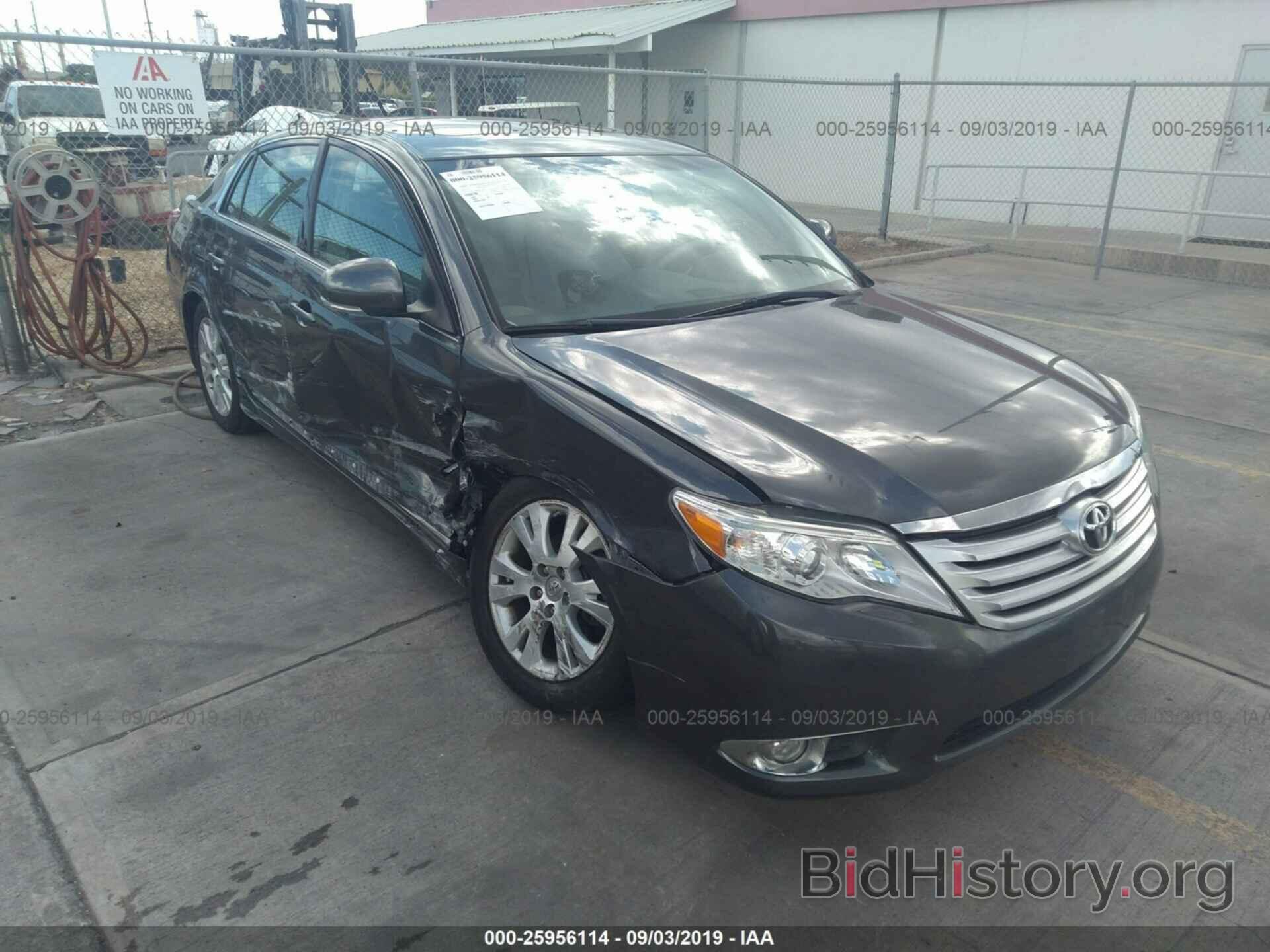 Photo 4T1BK3DB2BU404246 - TOYOTA AVALON 2011