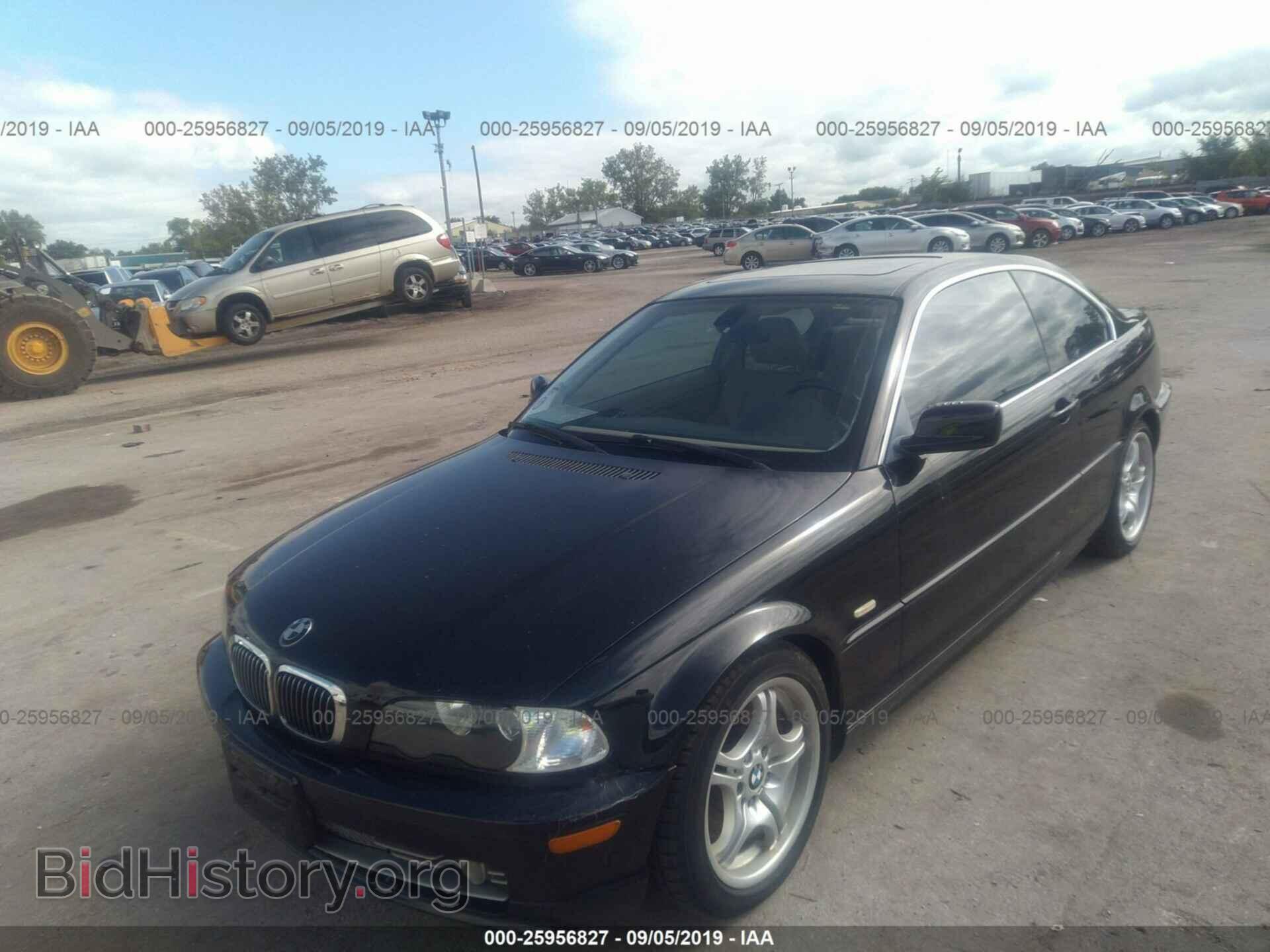 2003 BMW 330 - VIN: WBABN53473JU29007 - Photo 2