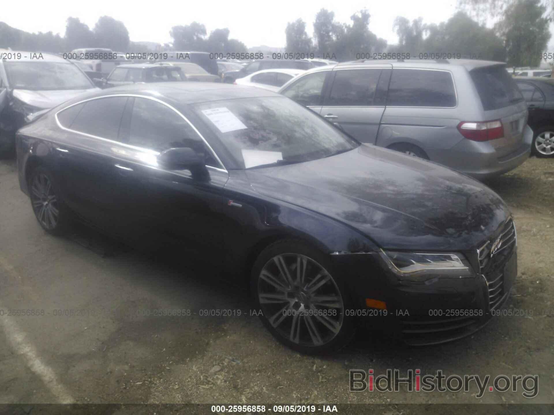 Photo WAUWGAFC6FN010960 - AUDI A7 2015