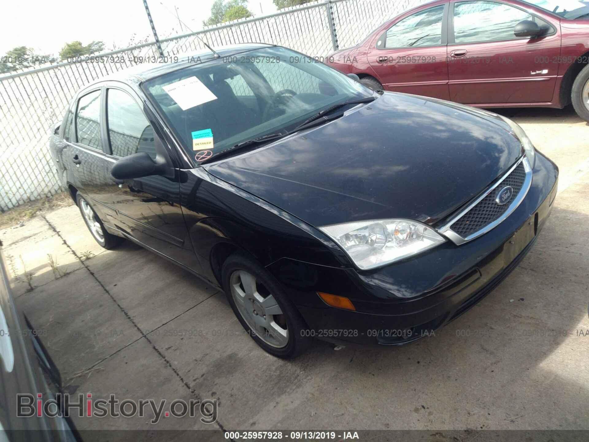 Фотография 1FAHP34N07W243875 - FORD FOCUS 2007
