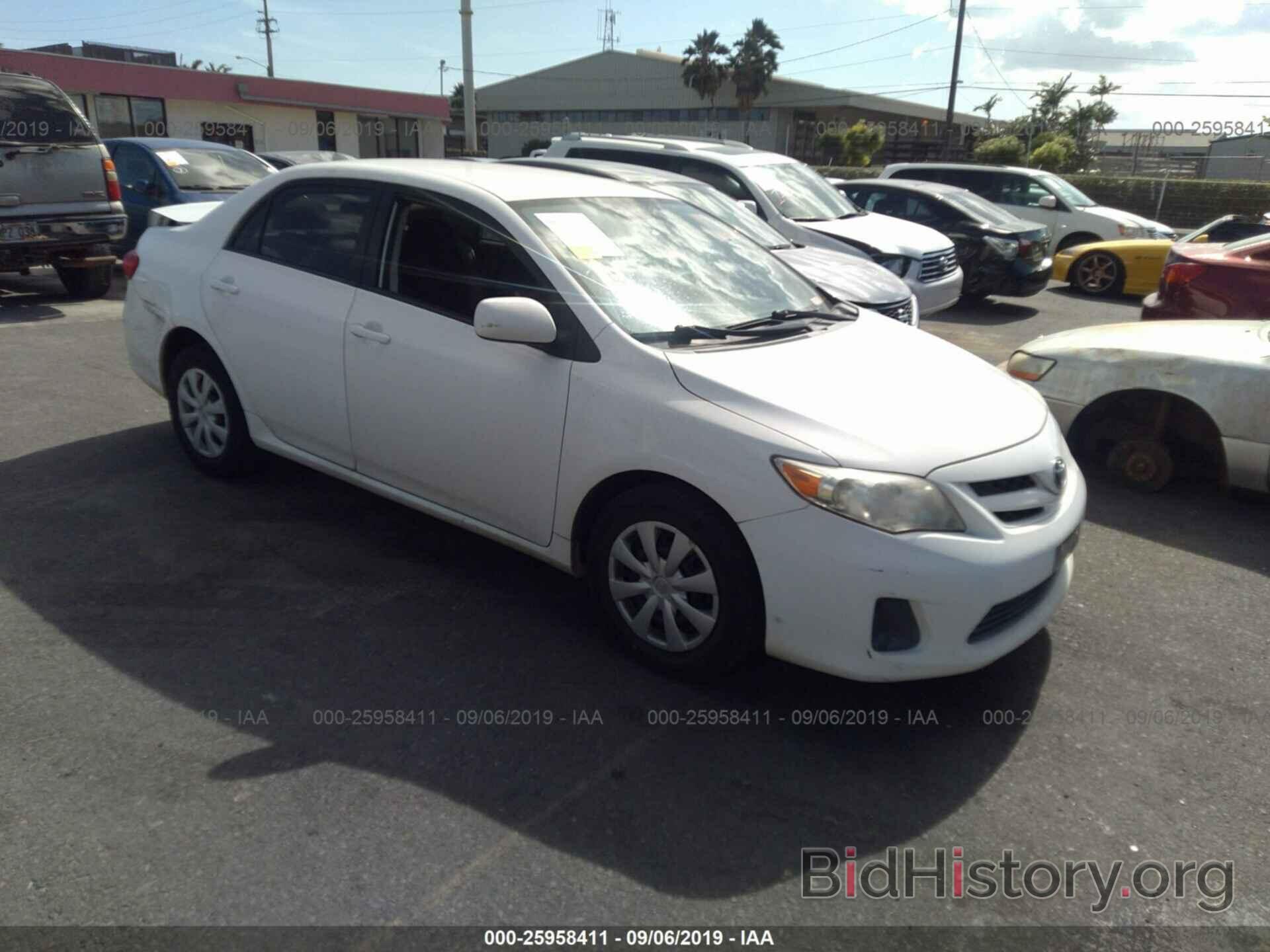 Photo 2T1BU4EE3BC574027 - TOYOTA COROLLA 2011