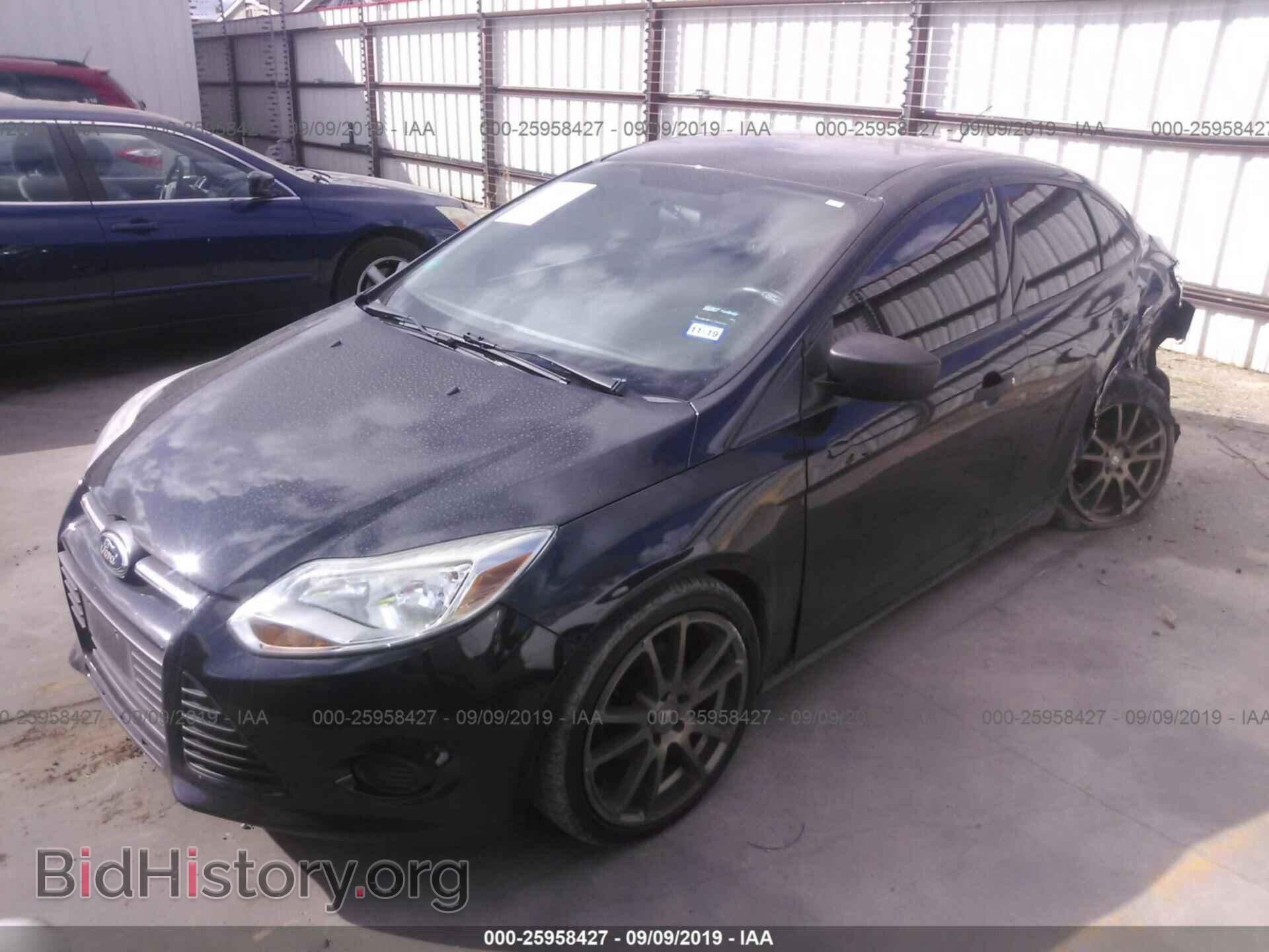 2014 FORD FOCUS - VIN: 1FADP3E2XEL291059 - Фото 2
