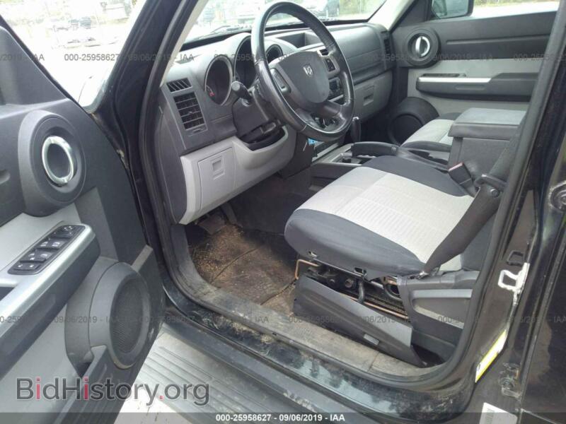2007 Dodge NITRO (VIN 1D8GU58K57W587844) — photo 6 of 10