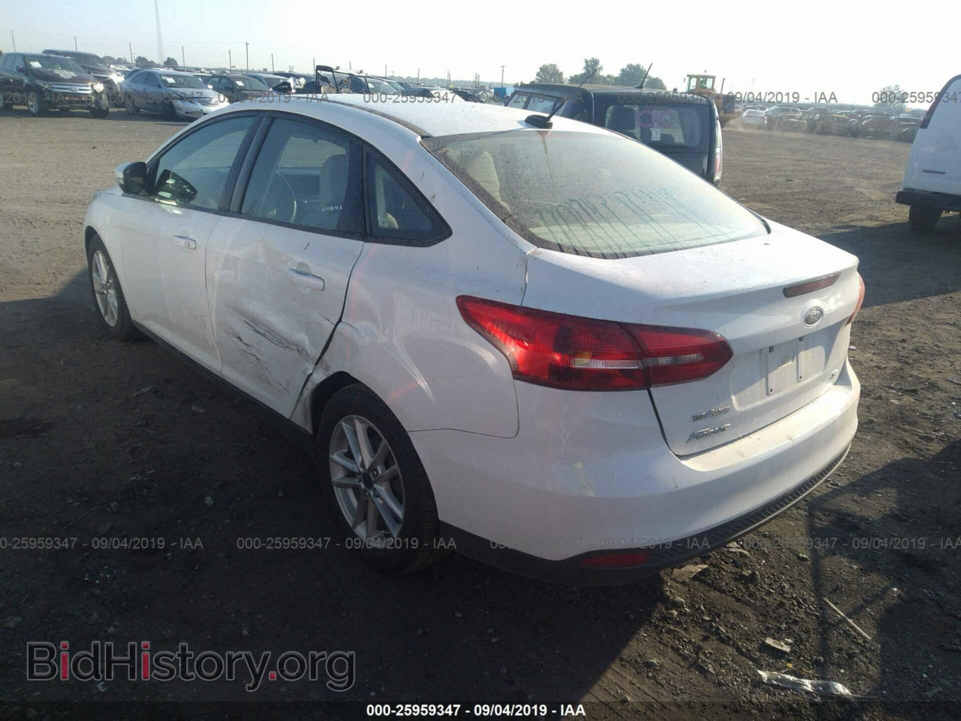2017 FORD FOCUS - VIN: 1FADP3F23HL212768 - Фото 3
