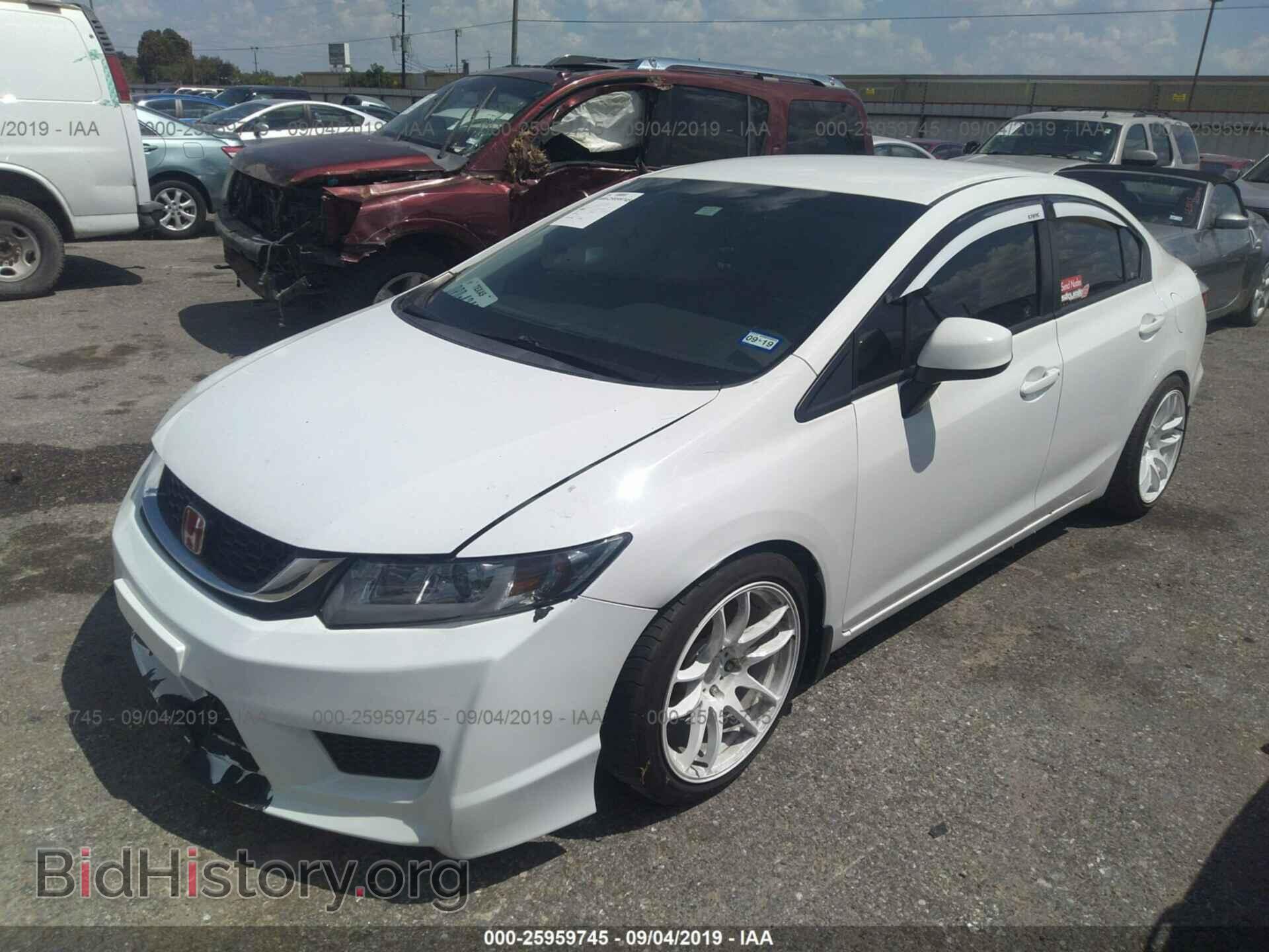 2012 HONDA CIVIC - VIN: 2HGFB2F52CH326497 - Фото 2