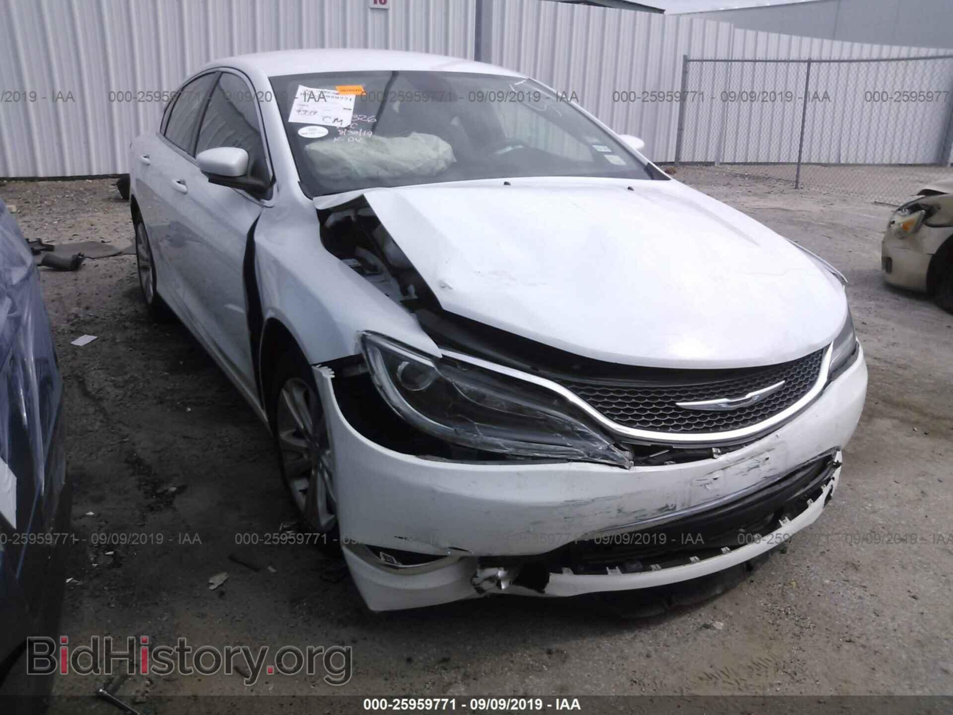 2015 CHRYSLER 200 - VIN: 1C3CCCAB9FN664111 - Photo 6