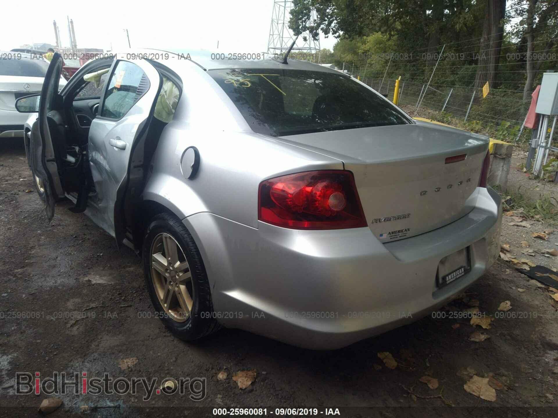 2011 DODGE AVENGER - VIN: 1B3BD1FB4BN501671 - Фото 3