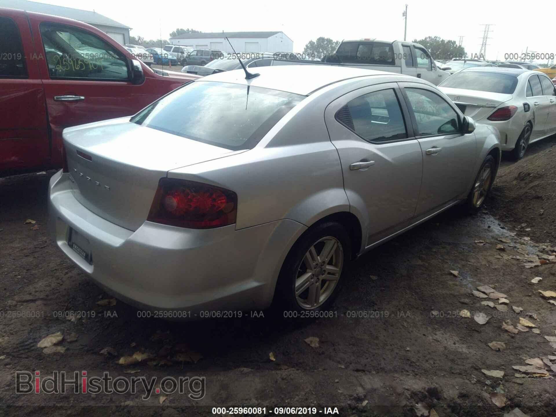 2011 DODGE AVENGER - VIN: 1B3BD1FB4BN501671 - Фото 4