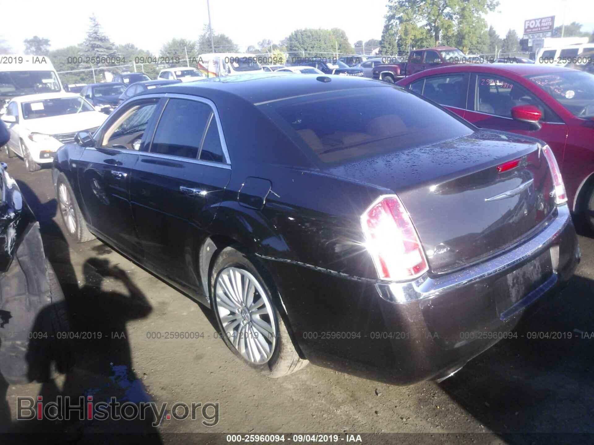 2012 CHRYSLER 300 - VIN: 2C3CCAHG2CH217601 - Photo 3