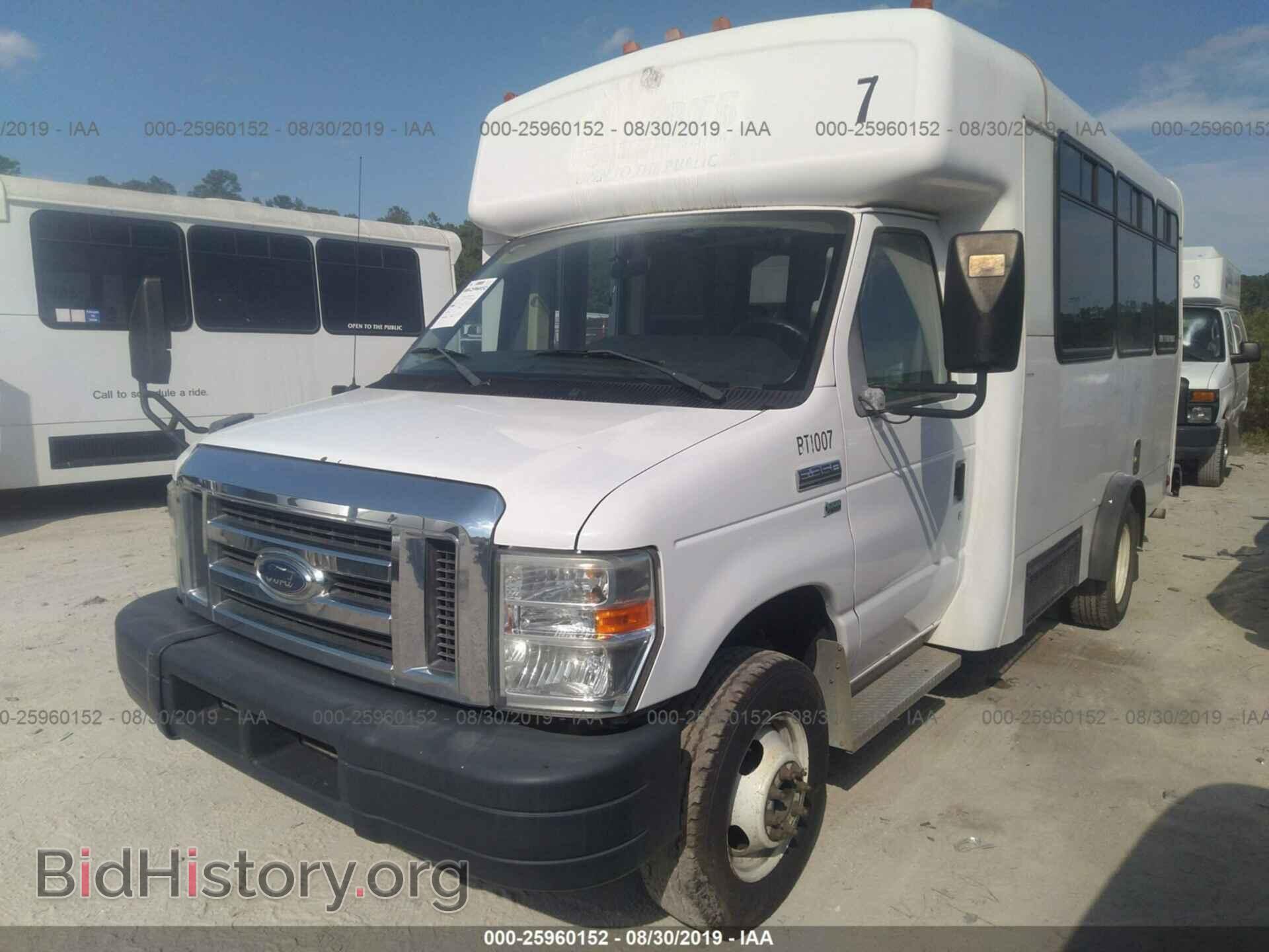 2010 FORD ECONOLINE - VIN: 1FDEE3FL6ADA23170 - Фото 2