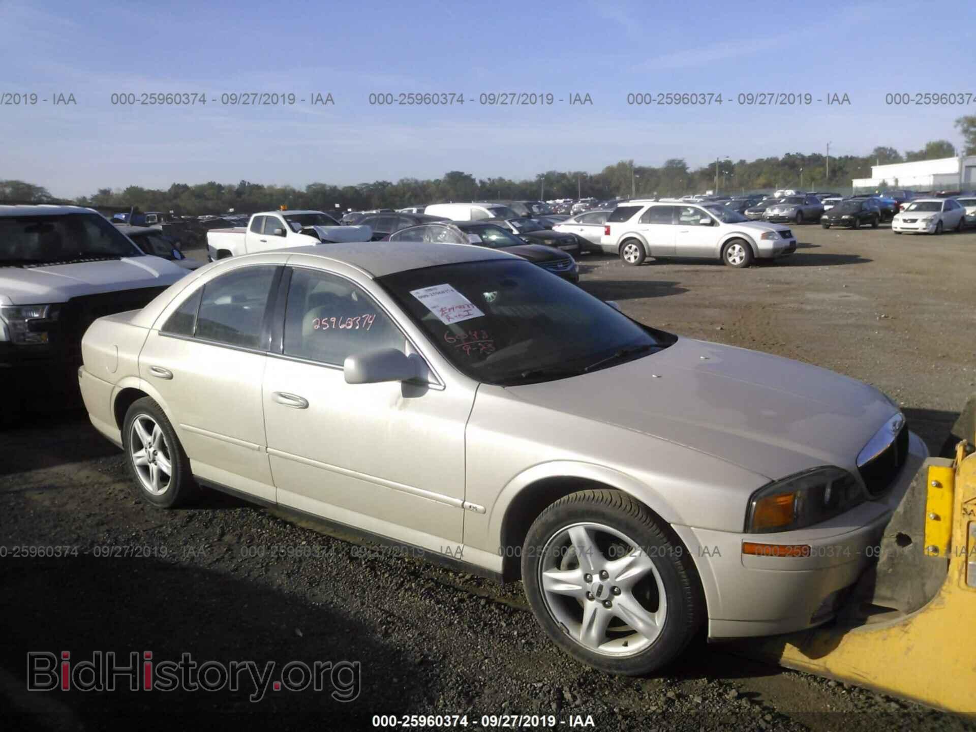 Фотография 1LNHM87A4YY895439 - LINCOLN LS 2000