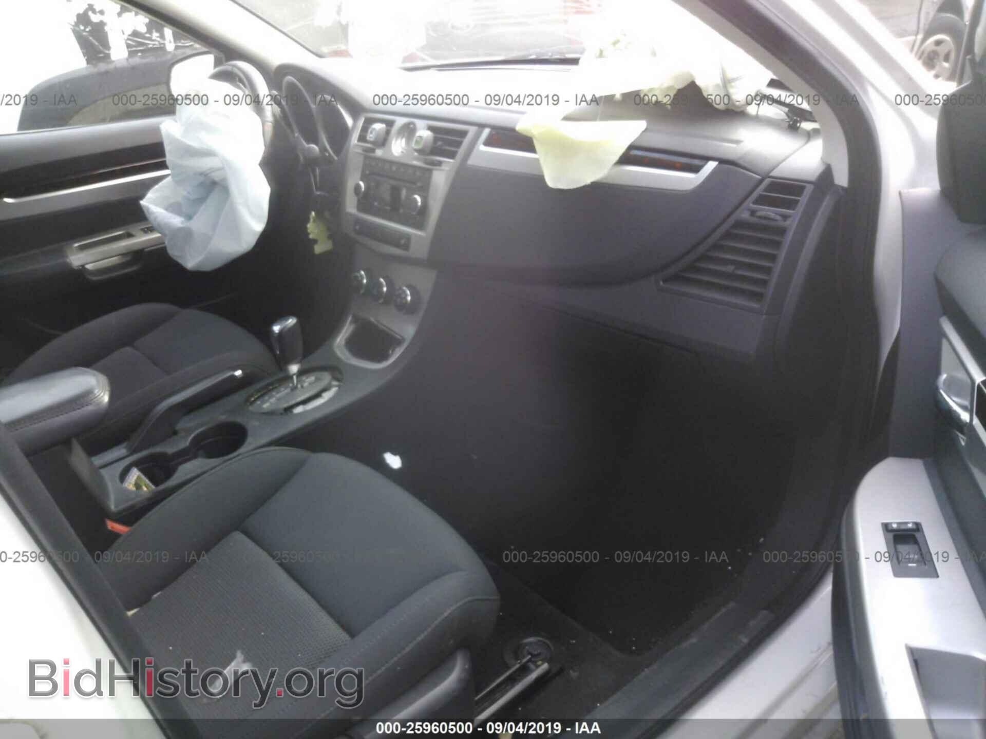 2010 CHRYSLER SEBRING - VIN: 1C3CC5FB8AN116792 - Фото 5