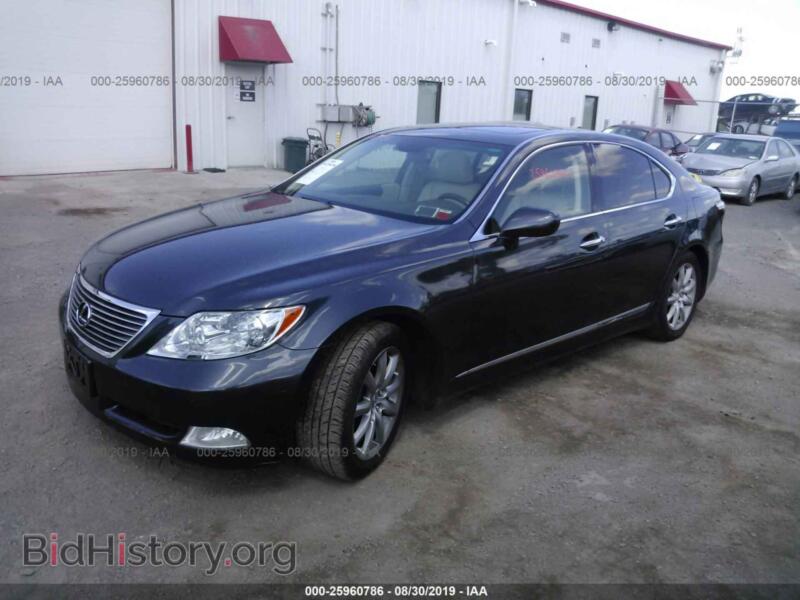 2007 Lexus LS (VIN JTHBL46F675009462) — фото 2 из 10