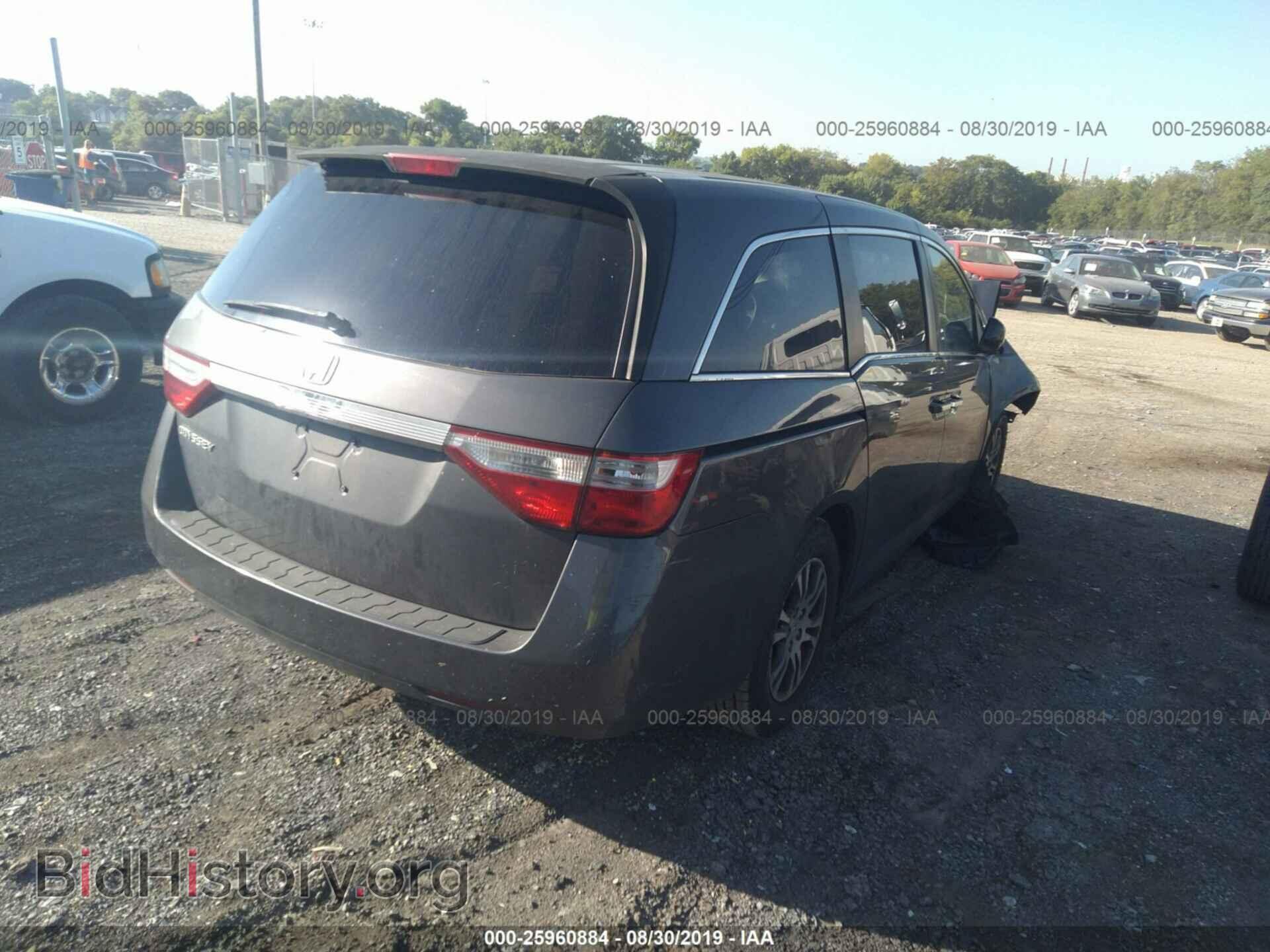 2013 HONDA ODYSSEY - VIN: 5FNRL5H48DB061347 - Фото 4