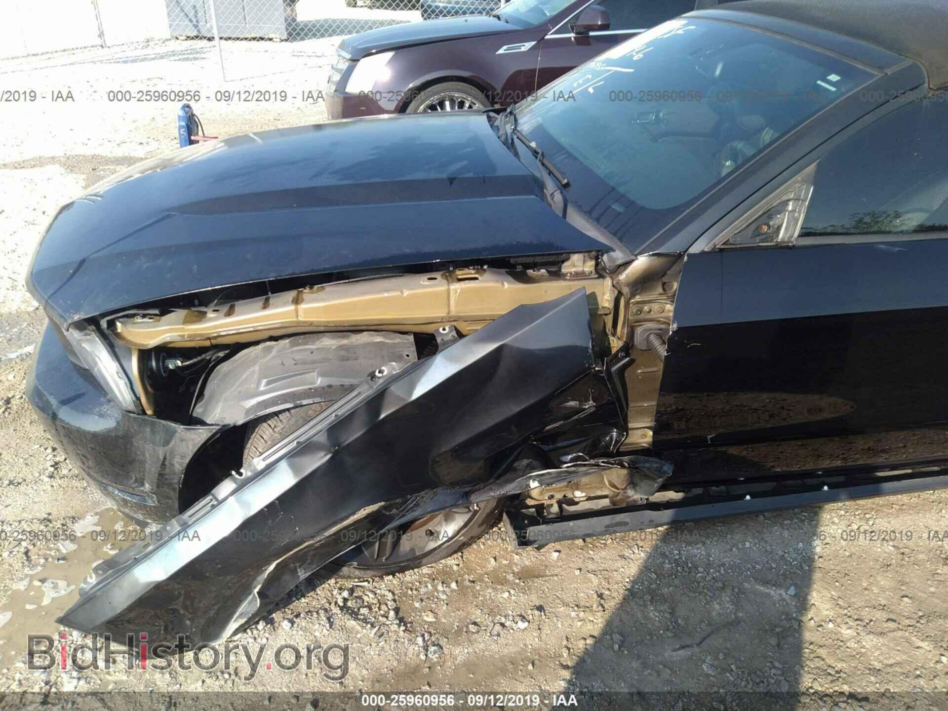 2011 FORD MUSTANG - VIN: 1ZVBP8FF4B5121583 - Фото 6