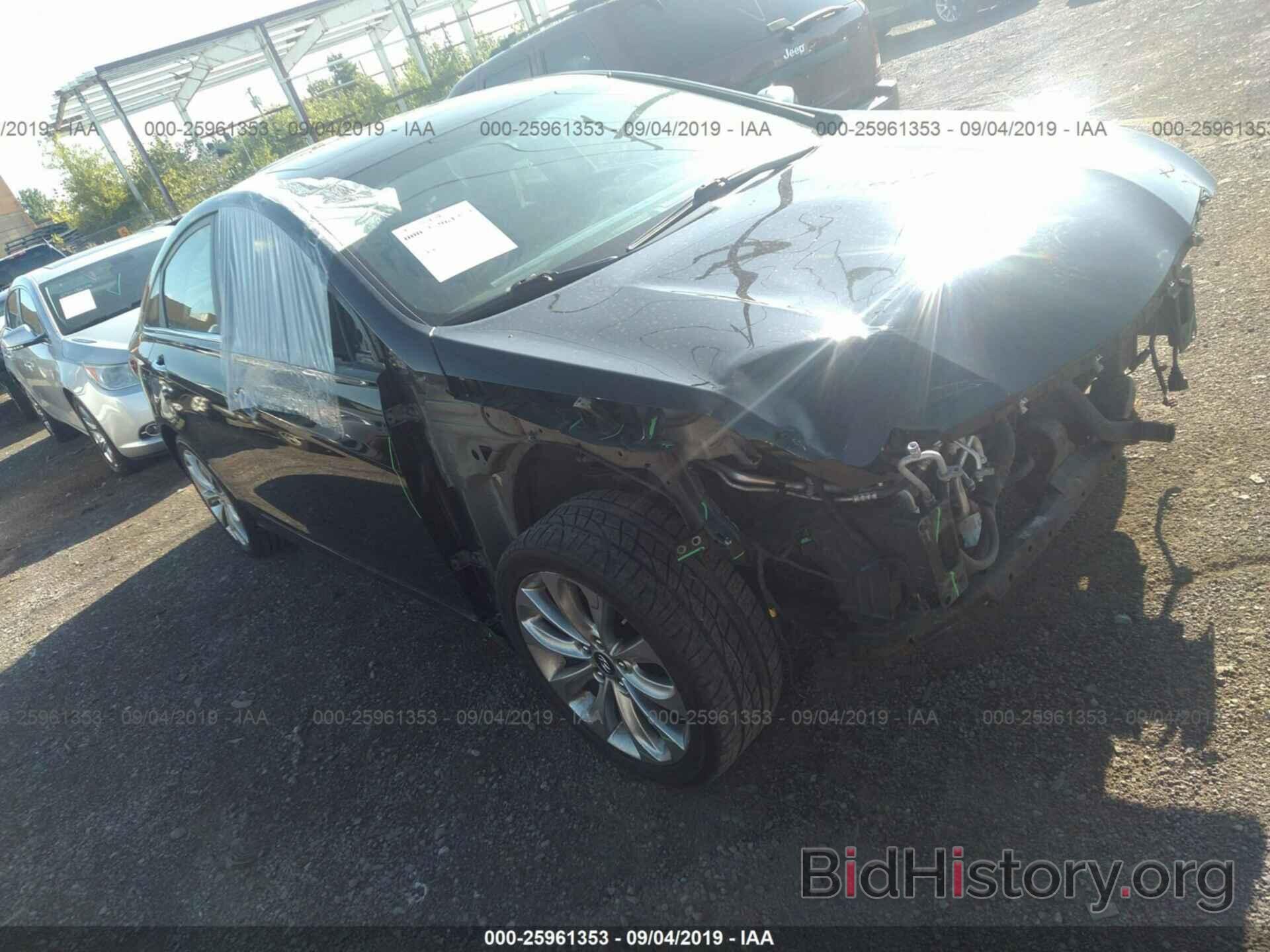 Photo 5NPEC4AC0BH039822 - HYUNDAI SONATA 2011