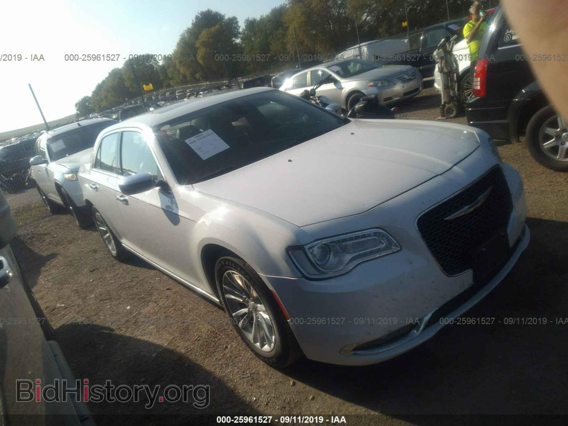 Фотография 2C3CCAEG9GH334361 - CHRYSLER 300C 2016
