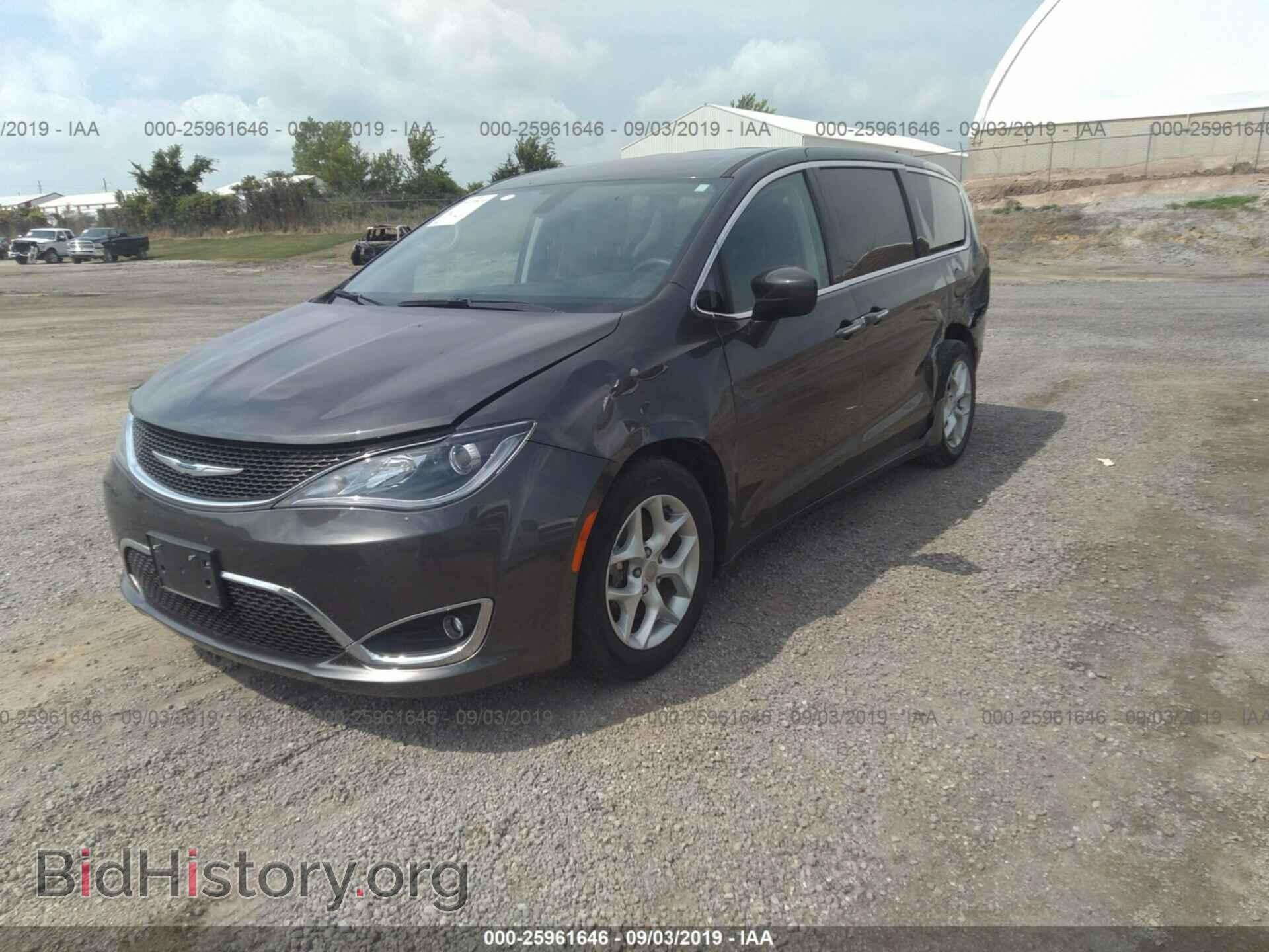 2017 CHRYSLER PACIFICA - VIN: 2C4RC1BG8HR816924 - Фото 2