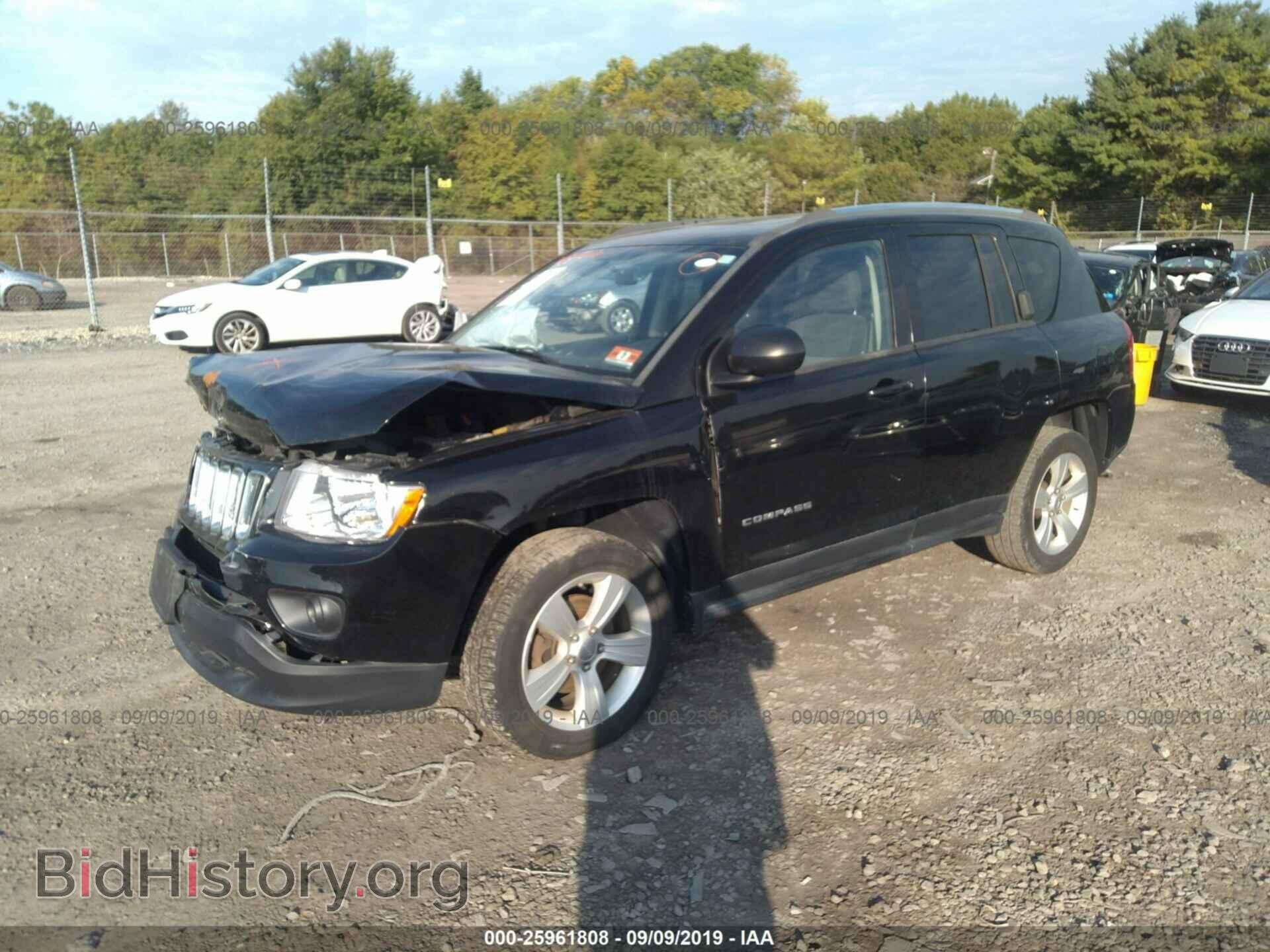2012 JEEP COMPASS - VIN: 1C4NJDEB8CD625179 - Фото 2
