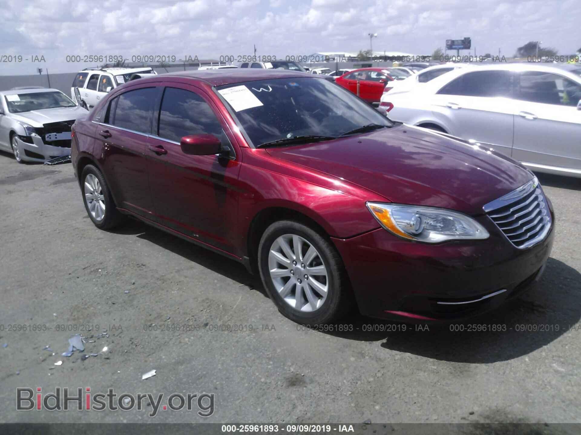 Photo 1C3CCBBB6CN307358 - CHRYSLER 200 2012