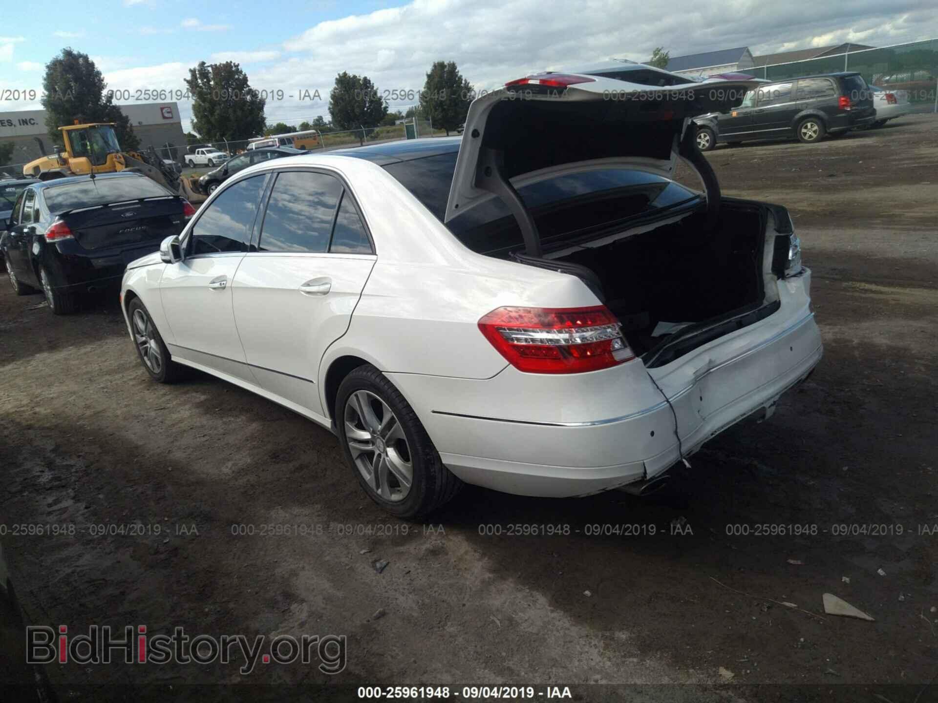 2011 MERCEDES-BENZ E - VIN: WDDHF8HBXBA333783 - Фото 3