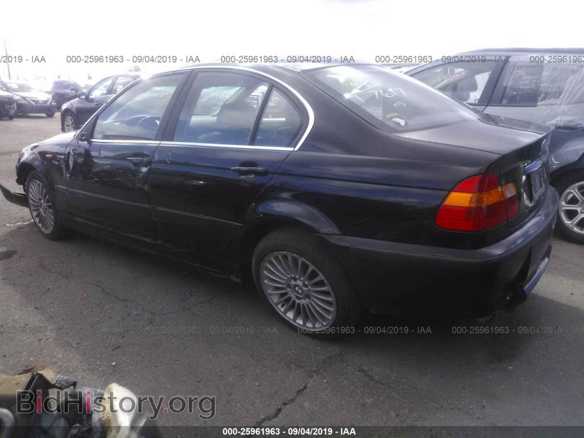2002 BMW 330 - VIN: WBAEW53492PG17617 - Фото 3