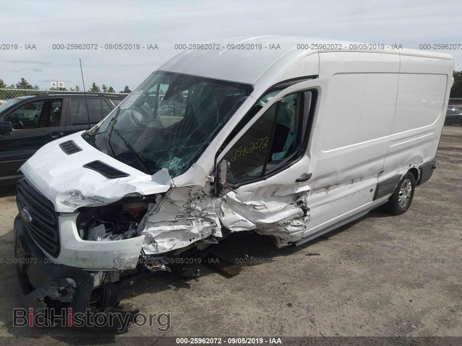 2018 Ford Transit - VIN: 1FTYR2CG5JKA94072 - Фото 2
