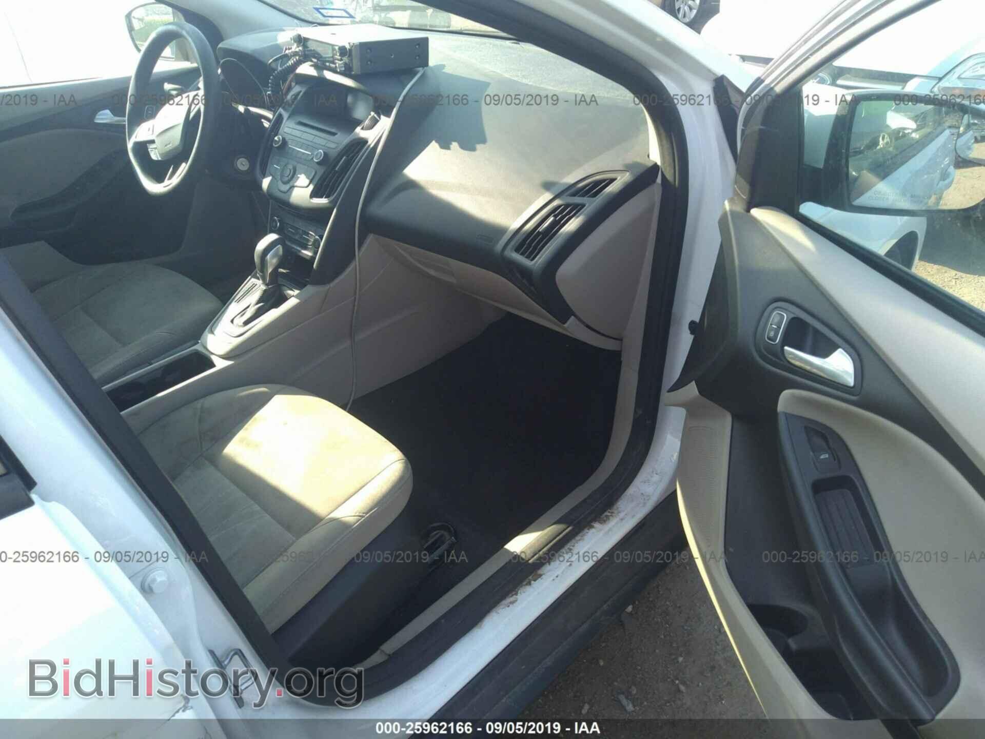 2016 FORD FOCUS - VIN: 1FADP3F29GL369039 - Photo 5