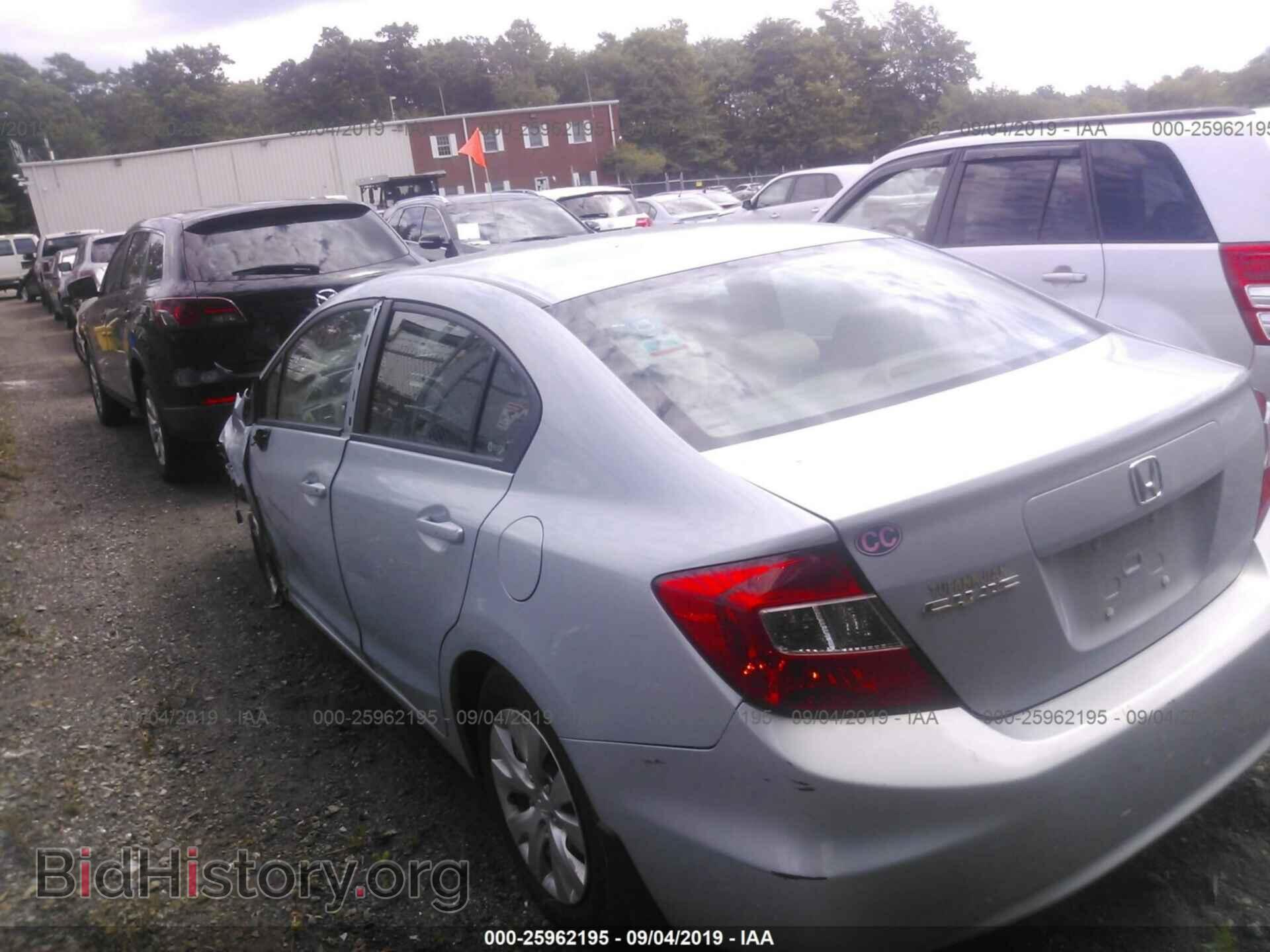 2012 HONDA CIVIC - VIN: 2HGFB2F55CH589776 - Фото 3