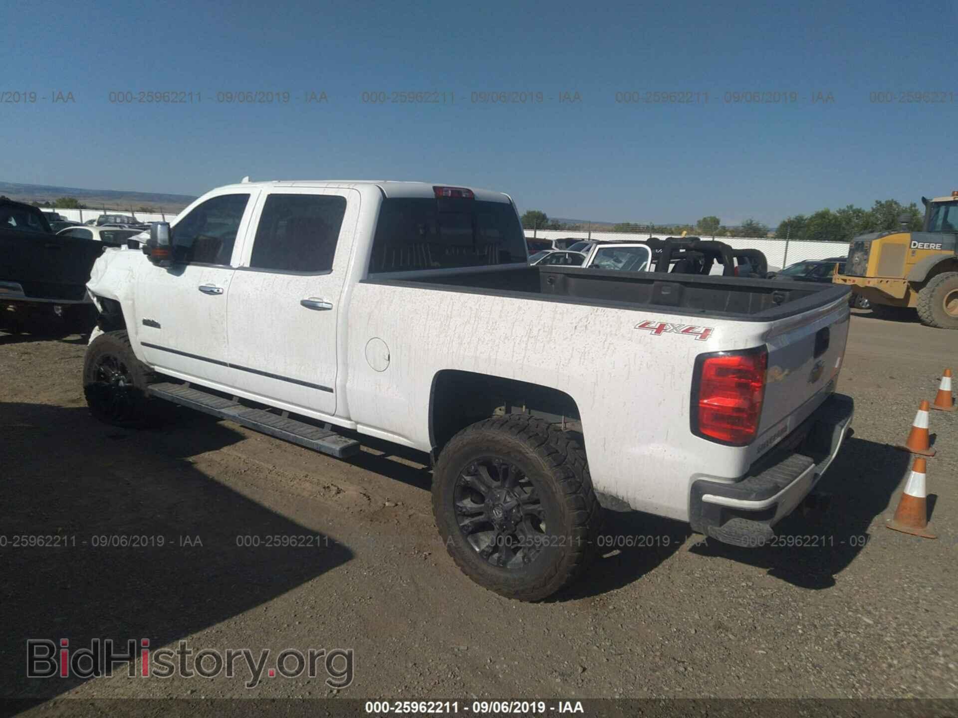 2015 CHEVROLET SILVERADO - VIN: 1GC1KXE8XFF596830 - Фото 3