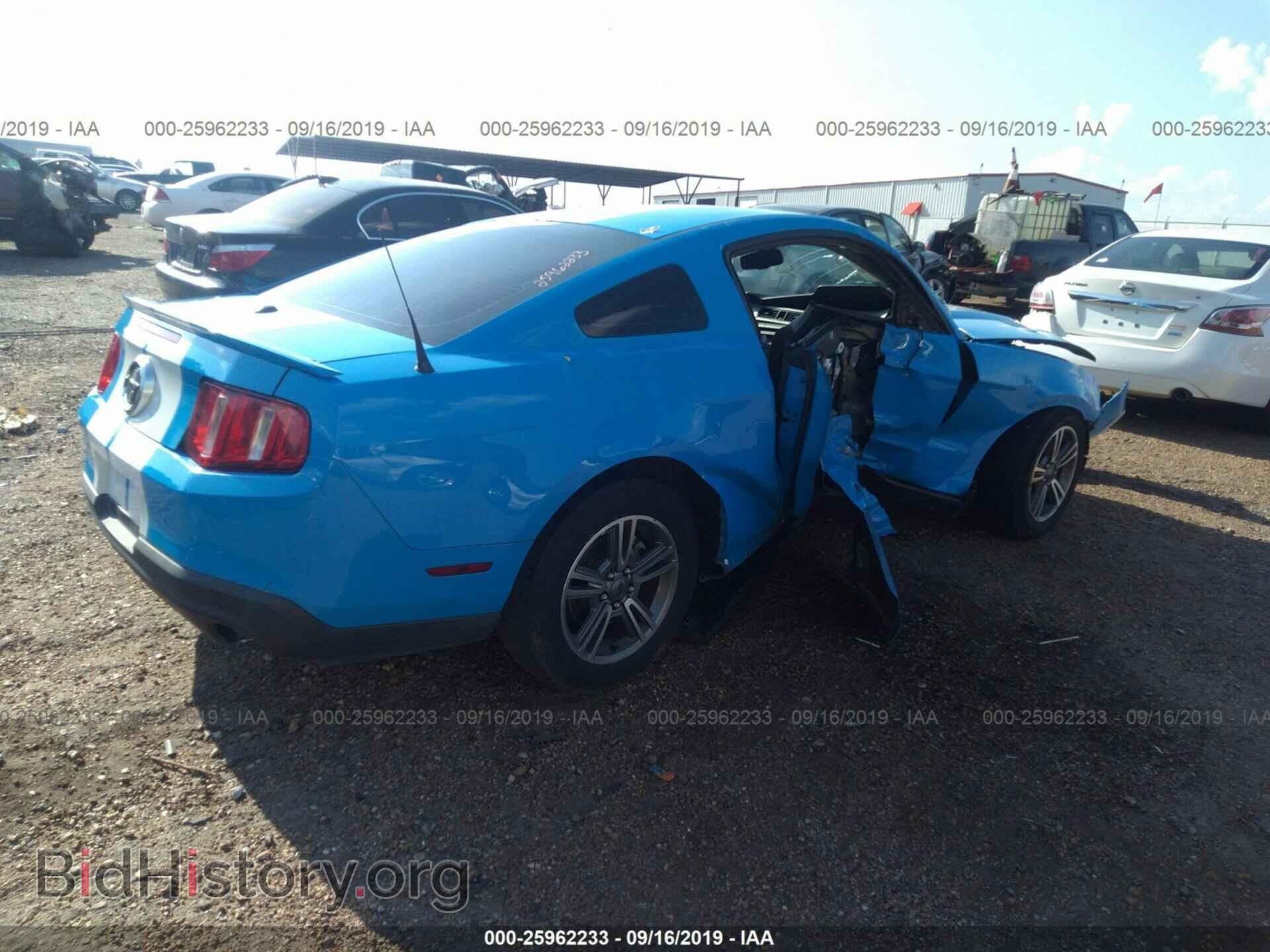 2012 FORD MUSTANG - VIN: 1ZVBP8AM2C5228560 - Фото 4