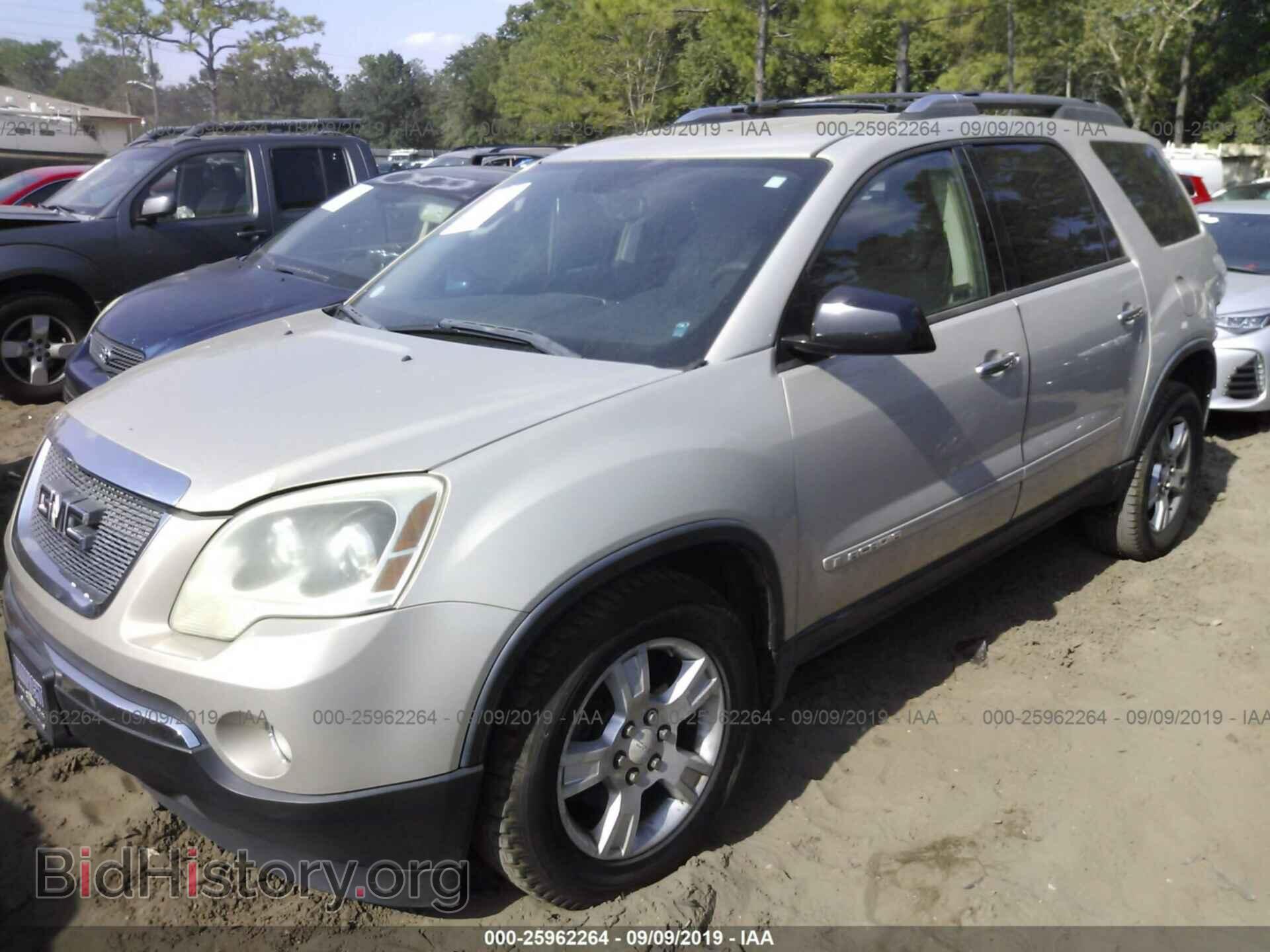 2007 GMC ACADIA - VIN: 1GKER13767J164162 - Photo 2