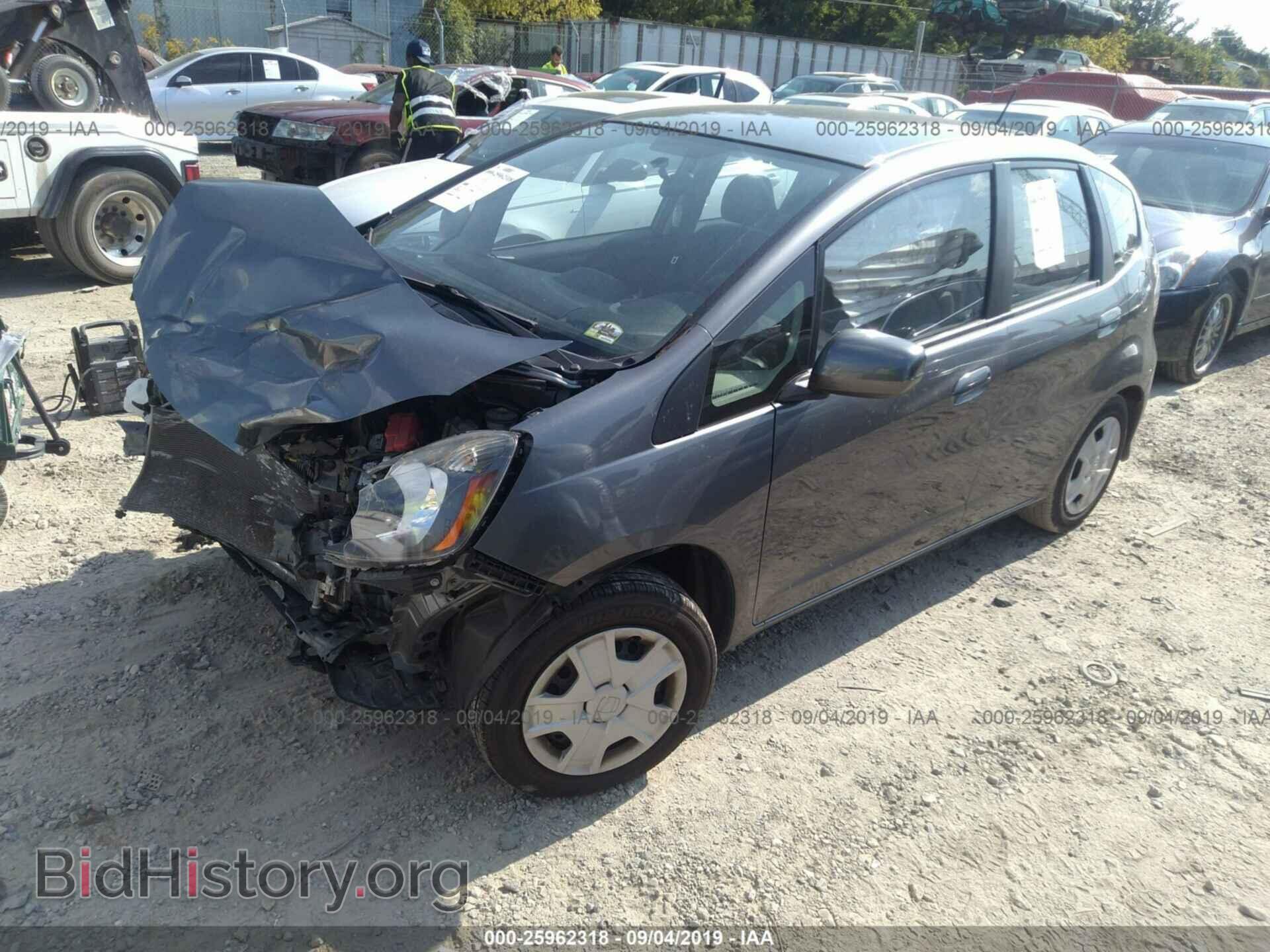 2013 HONDA FIT - VIN: JHMGE8G38DC046242 - Фото 2