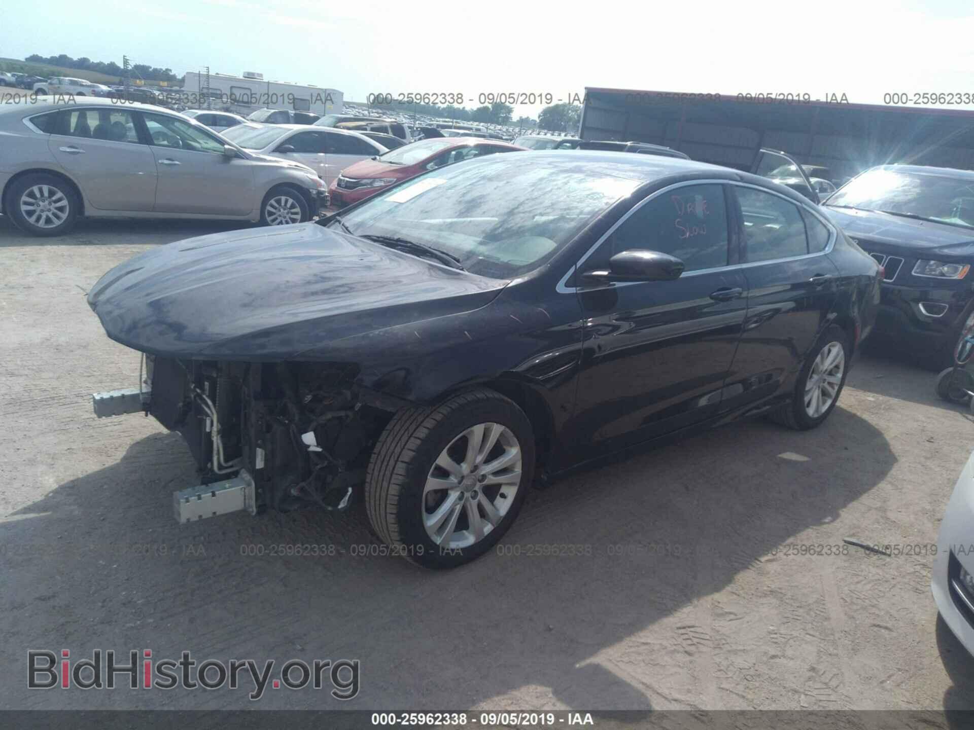 2015 CHRYSLER 200 - VIN: 1C3CCCAB8FN660292 - Photo 2