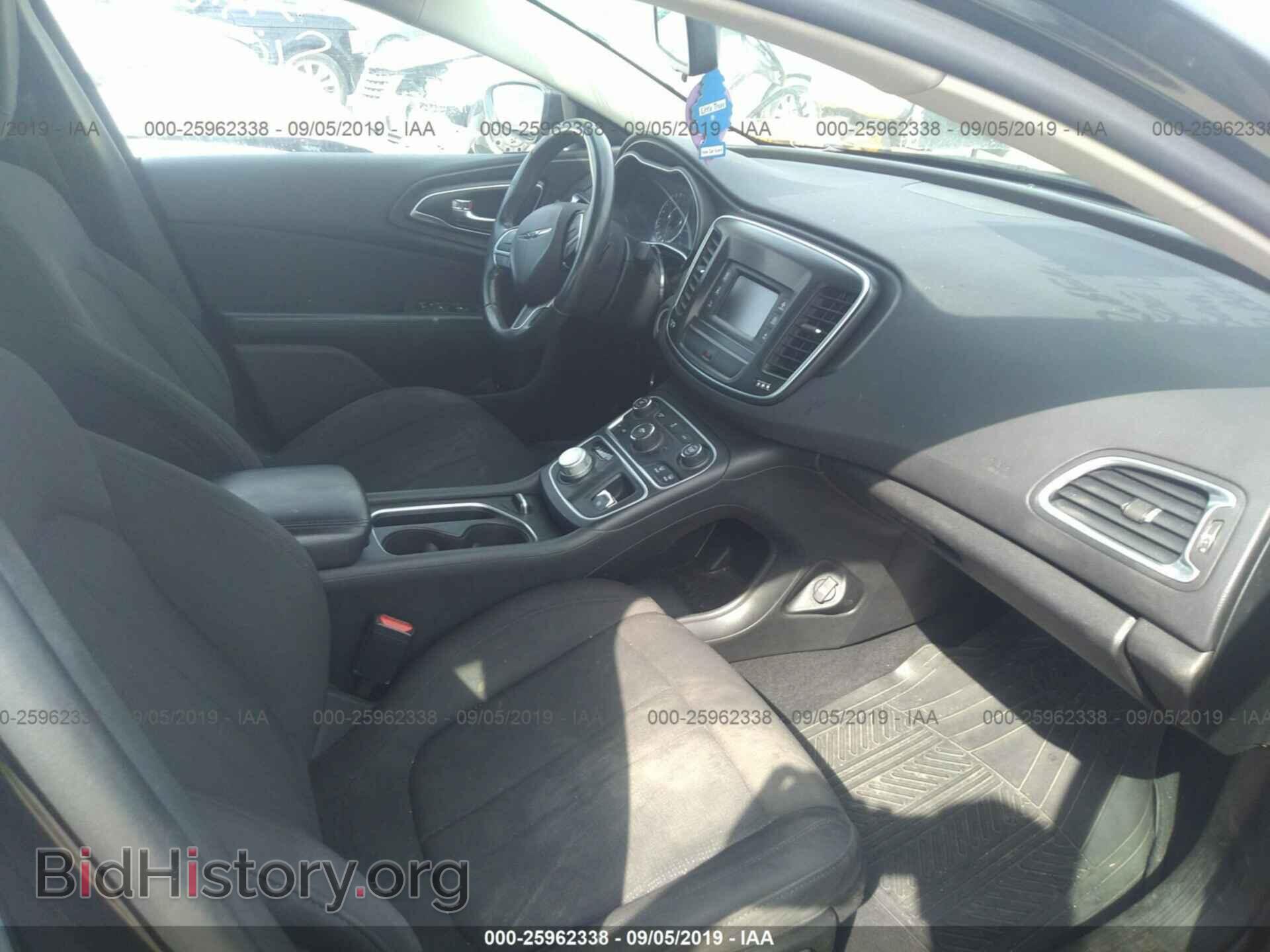 2015 CHRYSLER 200 - VIN: 1C3CCCAB8FN660292 - Photo 5