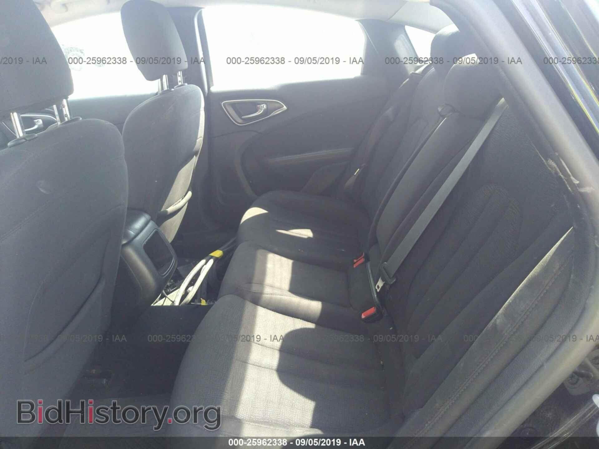 2015 CHRYSLER 200 - VIN: 1C3CCCAB8FN660292 - Photo 8