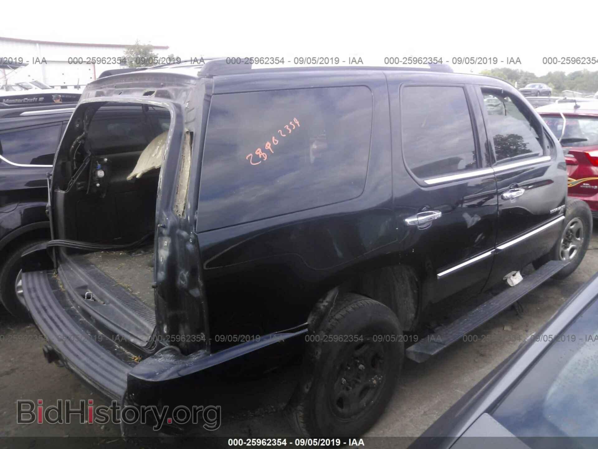 2010 CADILLAC ESCALADE - VIN: 1GYUKCEF5AR228111 - Фото 4