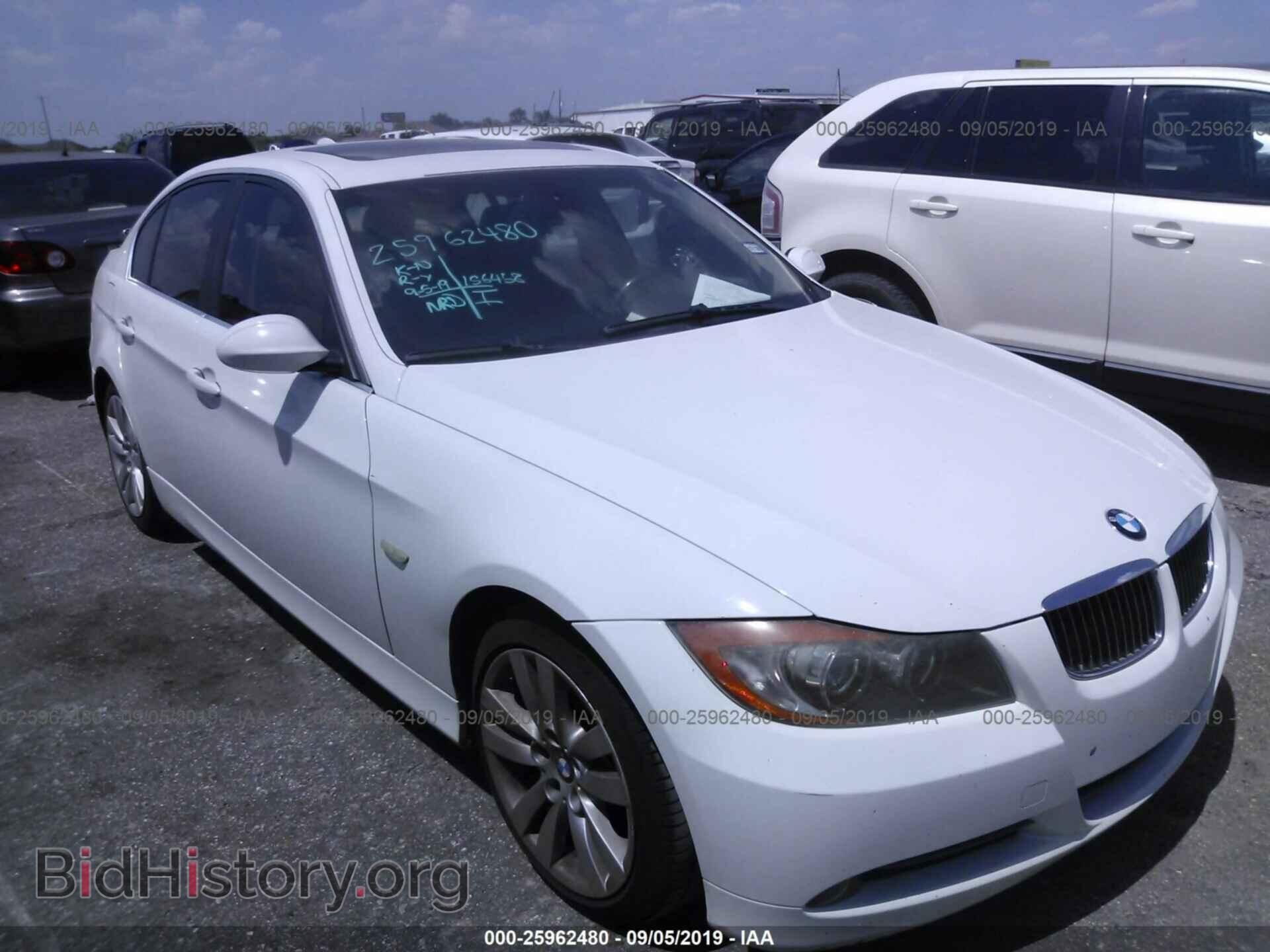Photo WBAVB33536KR78446 - BMW 330 2006