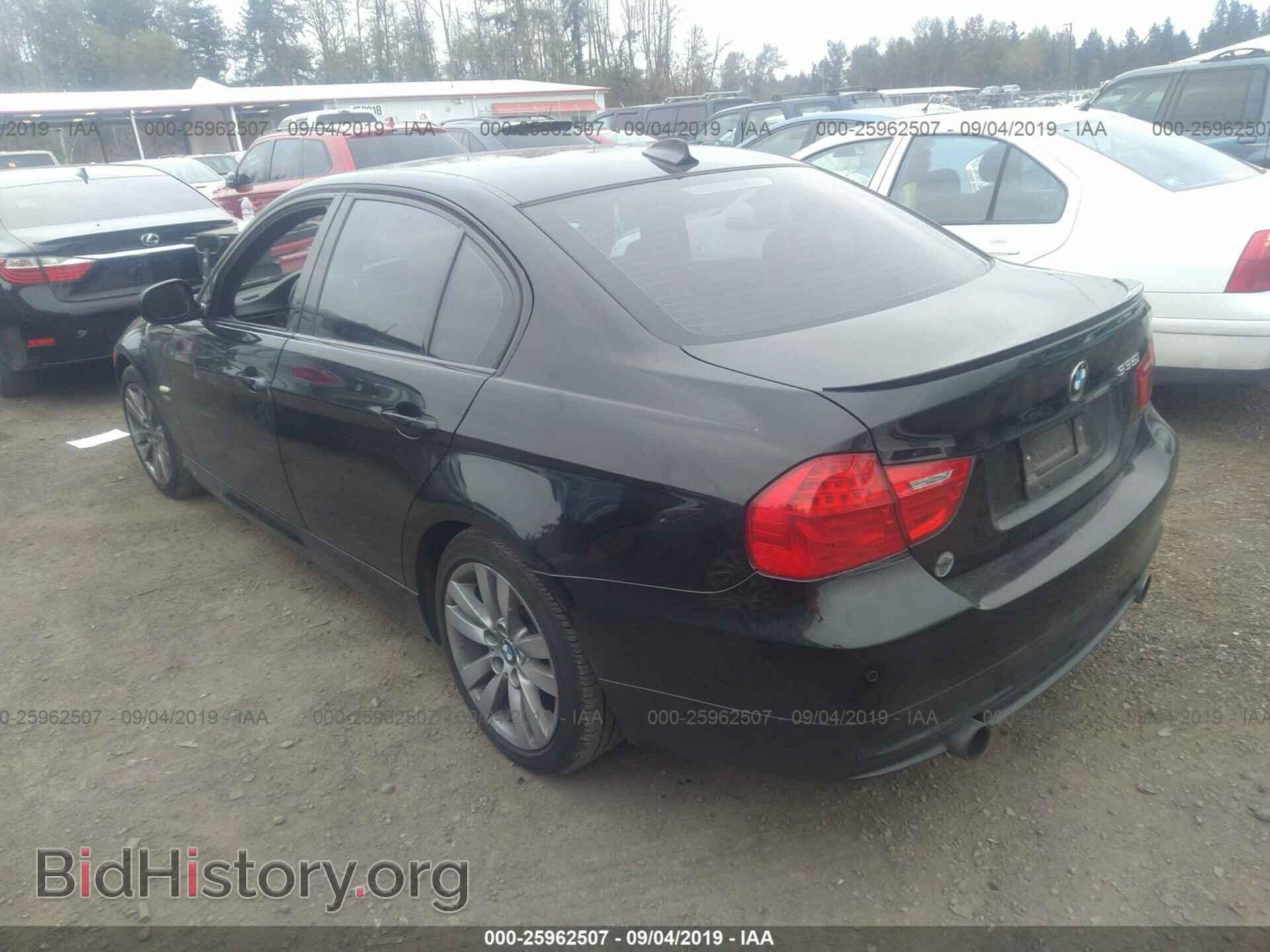 2011 BMW 335 - VIN: WBAPL5C53BA919866 - Фото 3