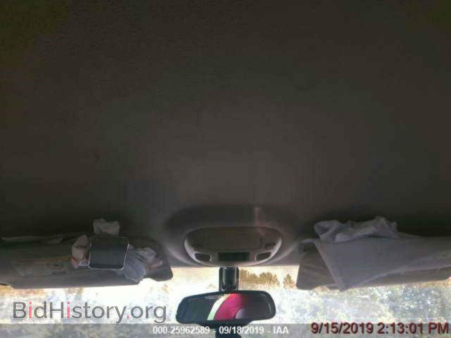 2001 CADILLAC DEVILLE - VIN: 1G6KD54Y81U228027 - Фото 3