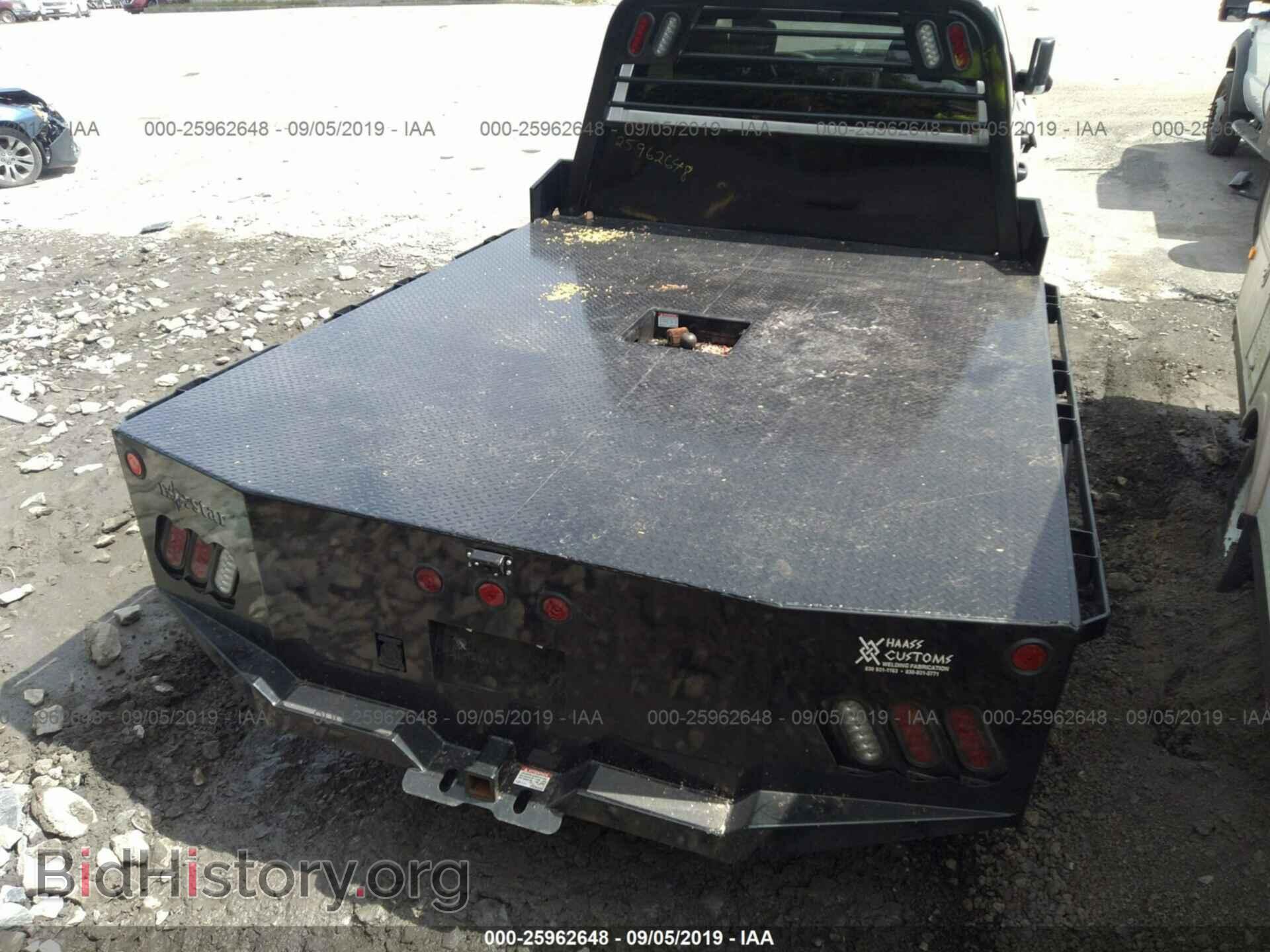 2018 RAM 3500 - VIN: 3C7WRTCL7JG401908 - Фото 8