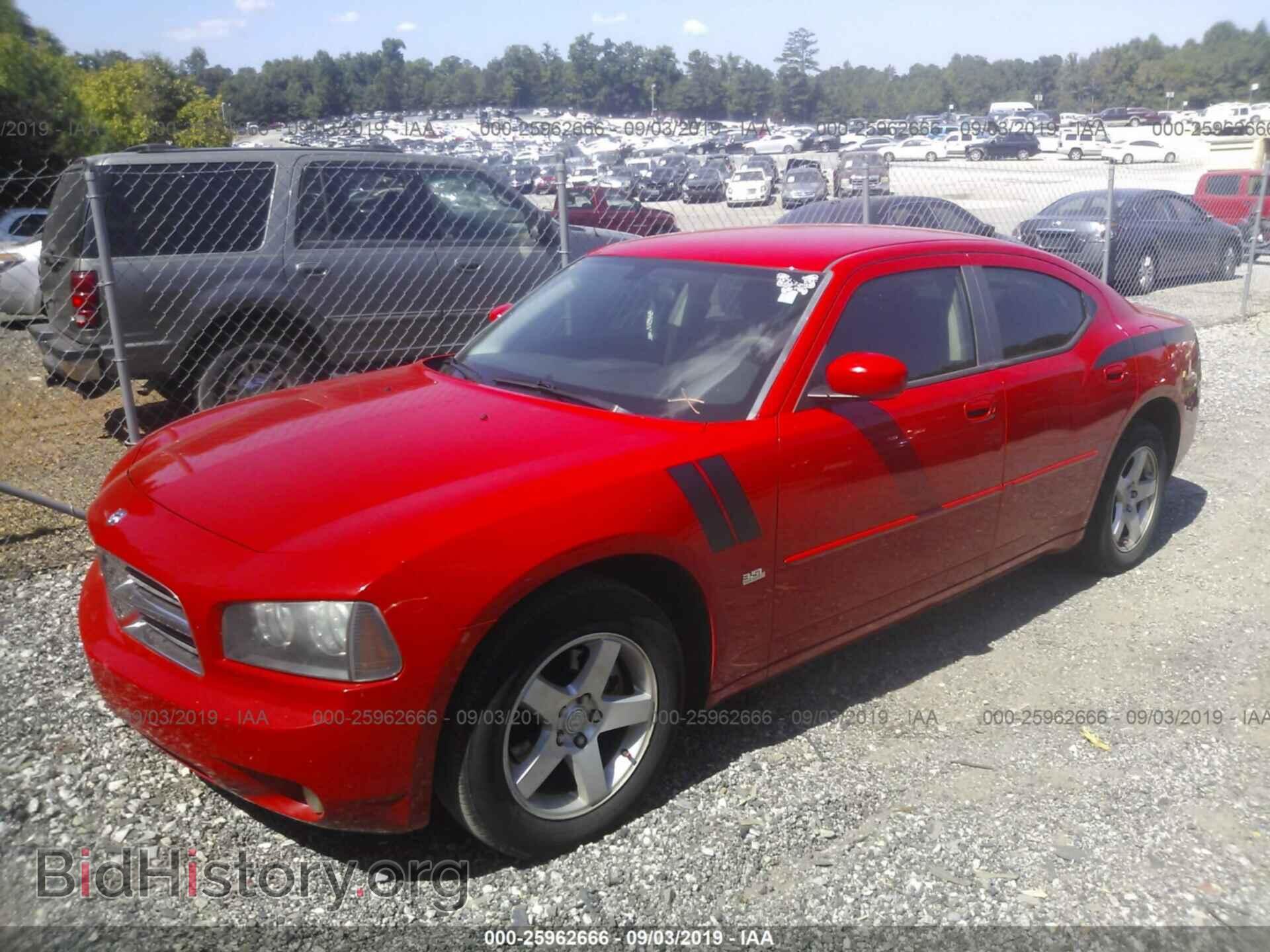 2010 DODGE CHARGER - VIN: 2B3CA3CV8AH210685 - Фото 2